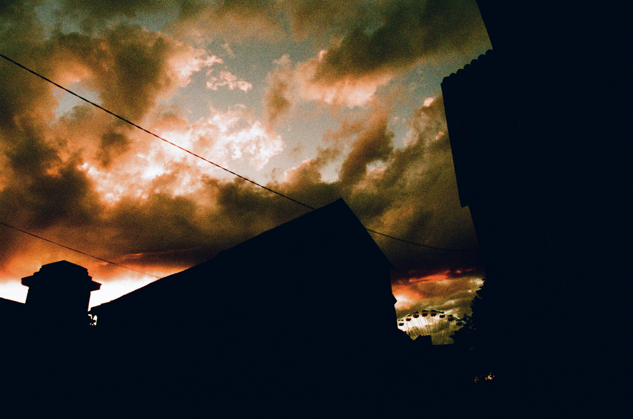 The contract // france, avignon III. EVER EXPOSED