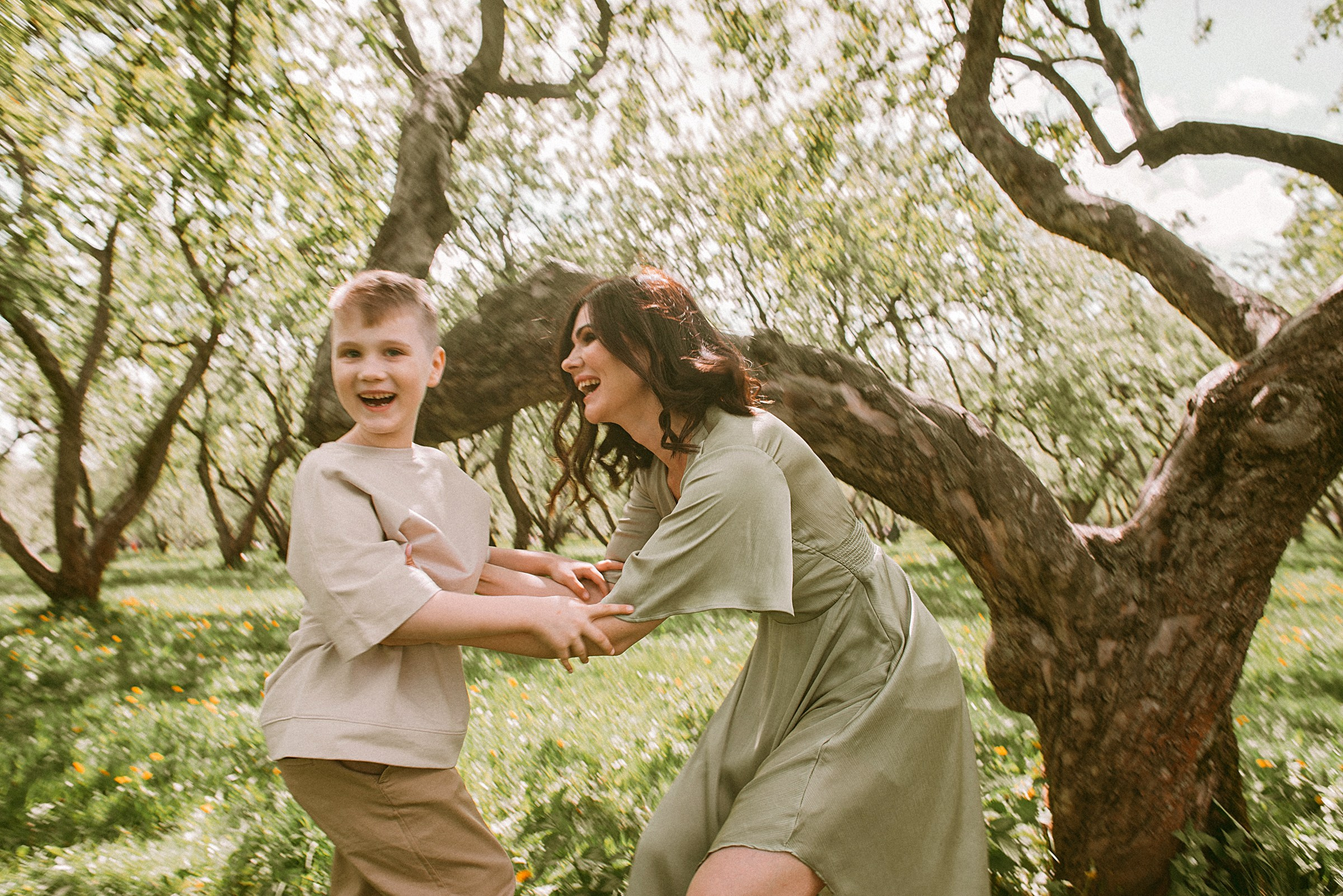 Лена и ее семья. Фотограф Шудра Яна