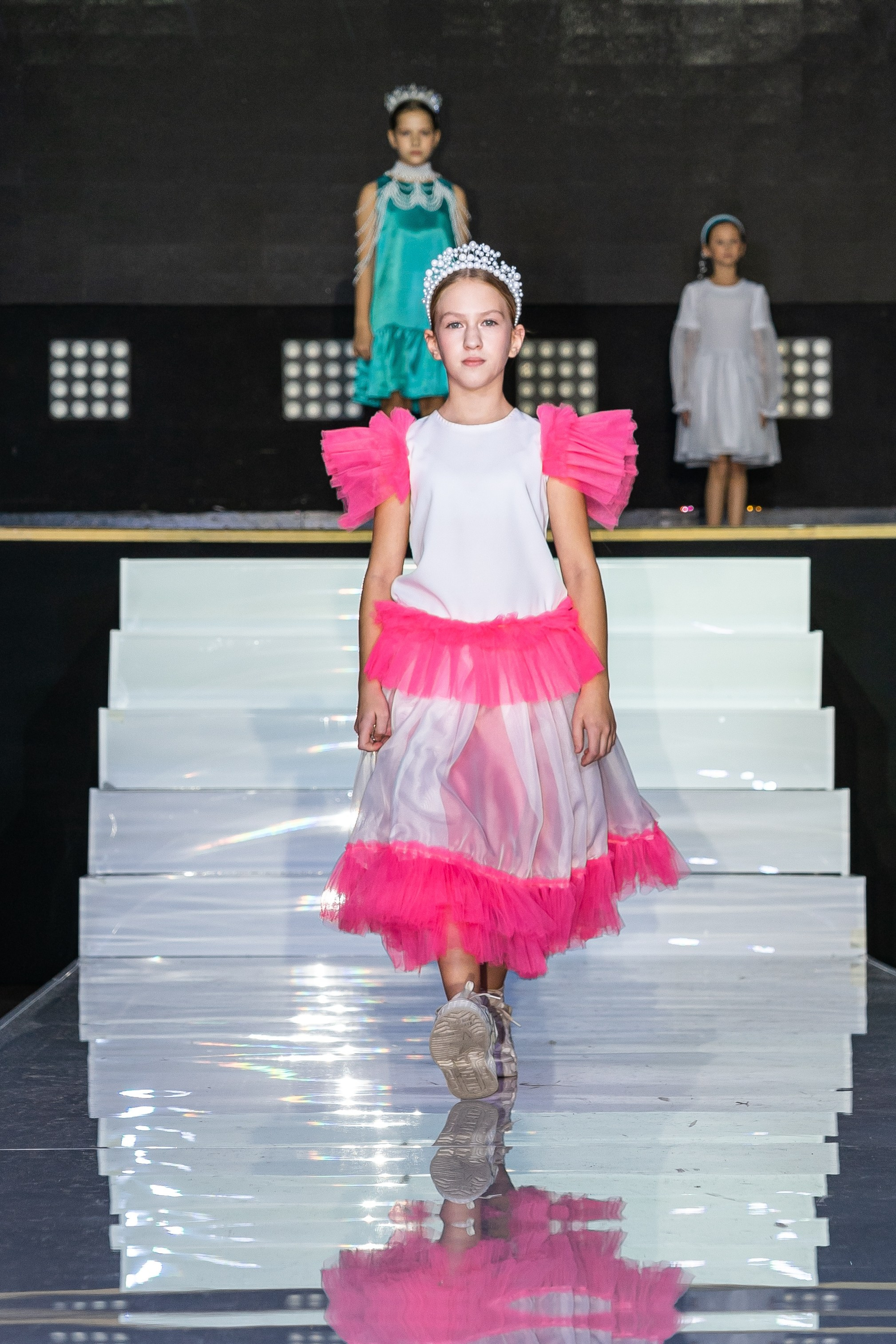 Модельный показ. Контент-фотограф в Москве Тима Забабурин