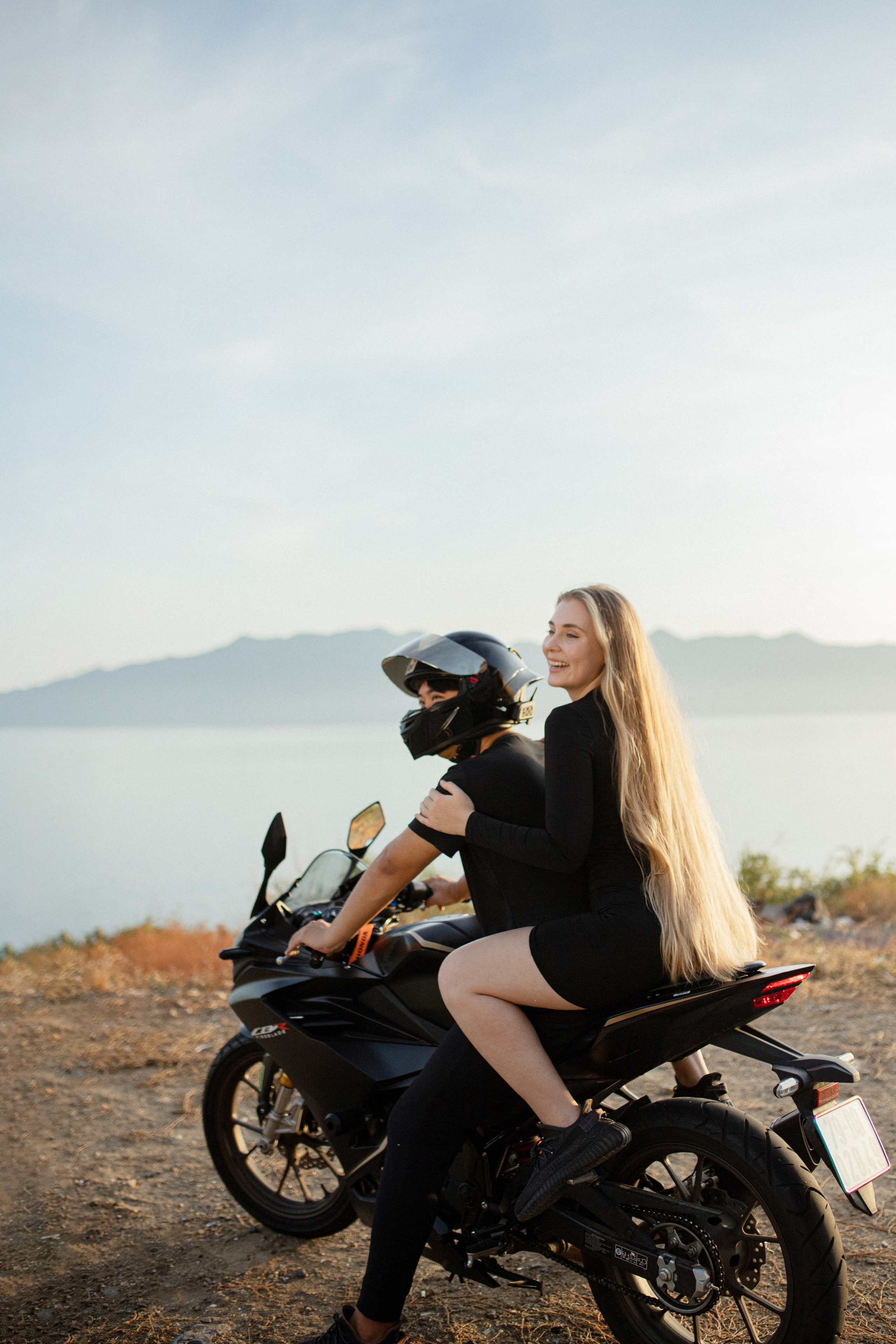 Рассветная прогулка на байках Кон и Ирина.Нячанг. Главная