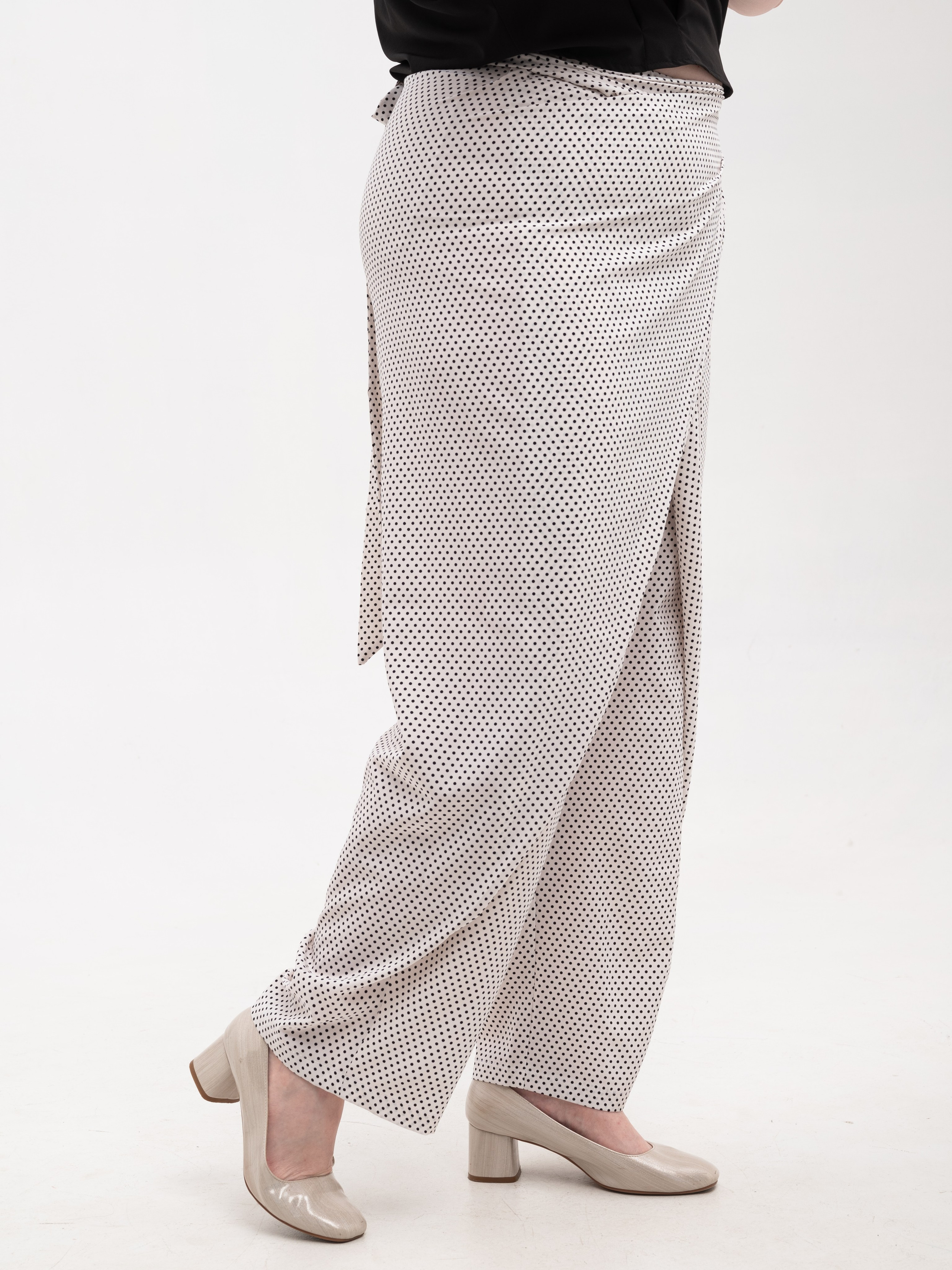 Одежда разноразмерная. Предметный фотограф, фото для маркетплейсов Пятигорск, КМВ