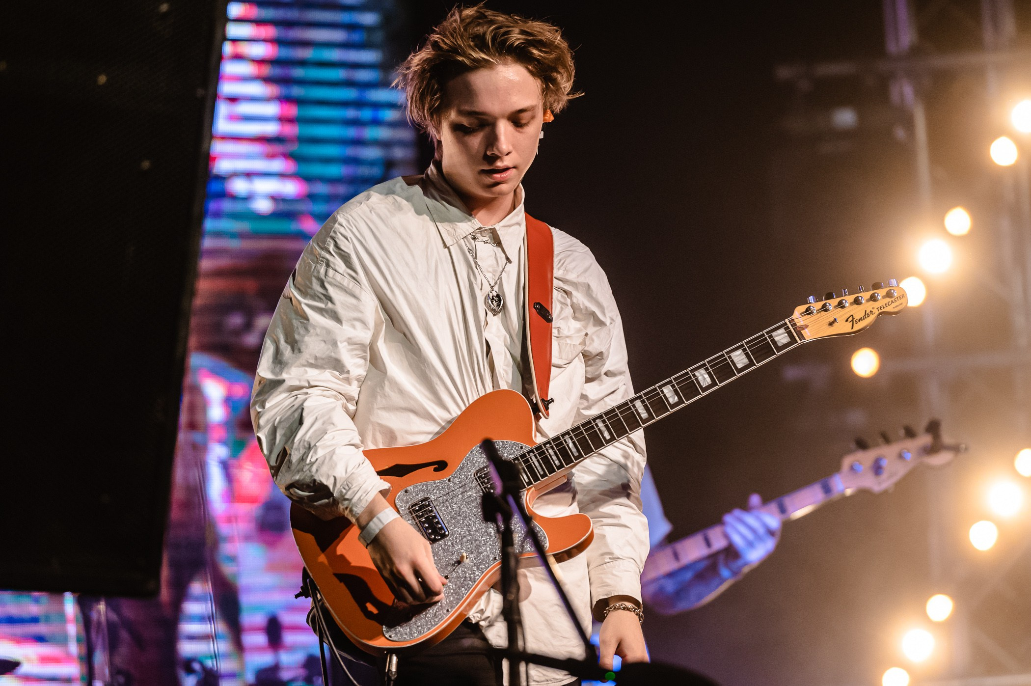 Ваня Дмитриенко Екатеринбург Концерт Фабрика. Репортажный и концертный фотограф Алексей Патентный в Екатеринбурге