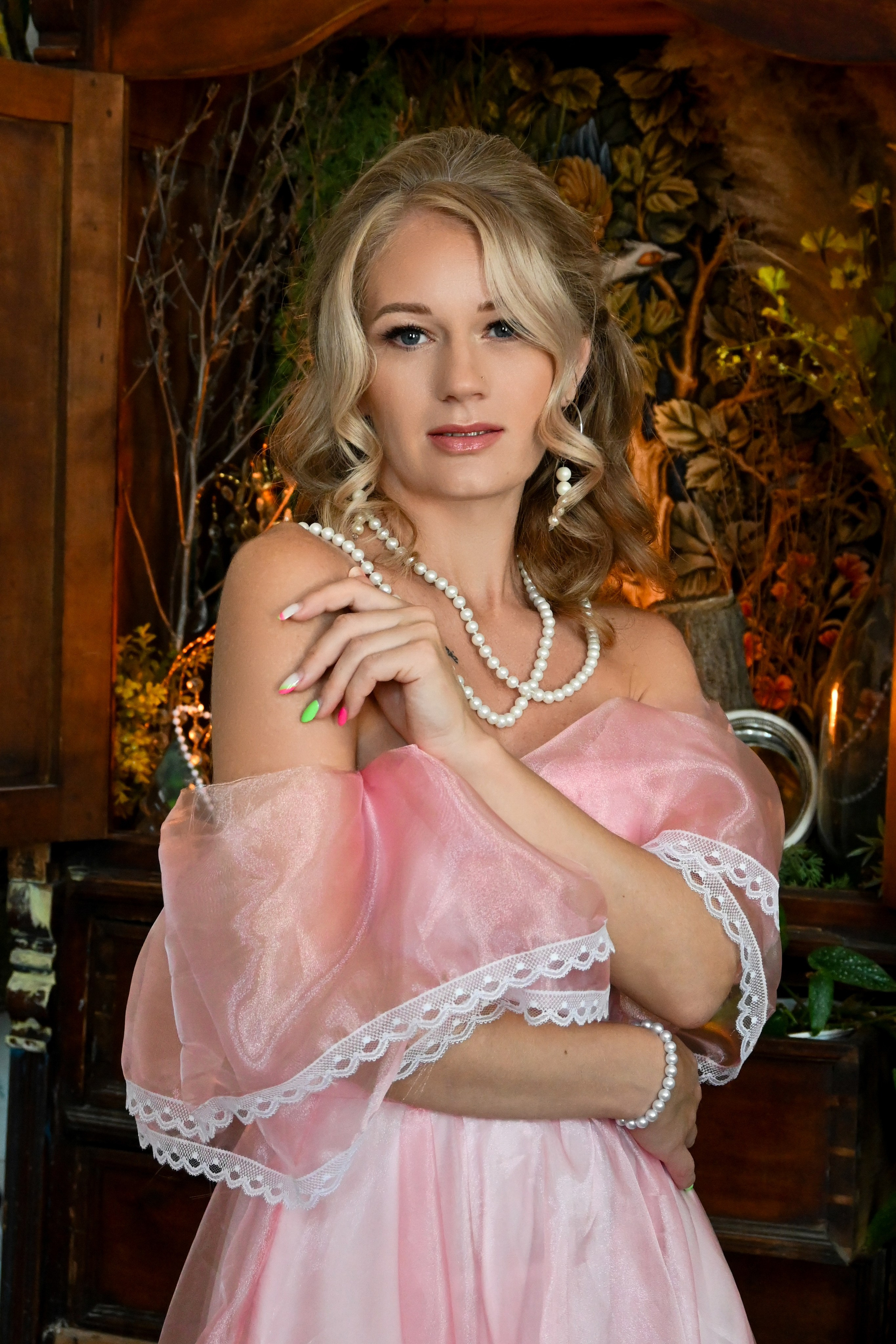 Женская фотосъёмка. West White