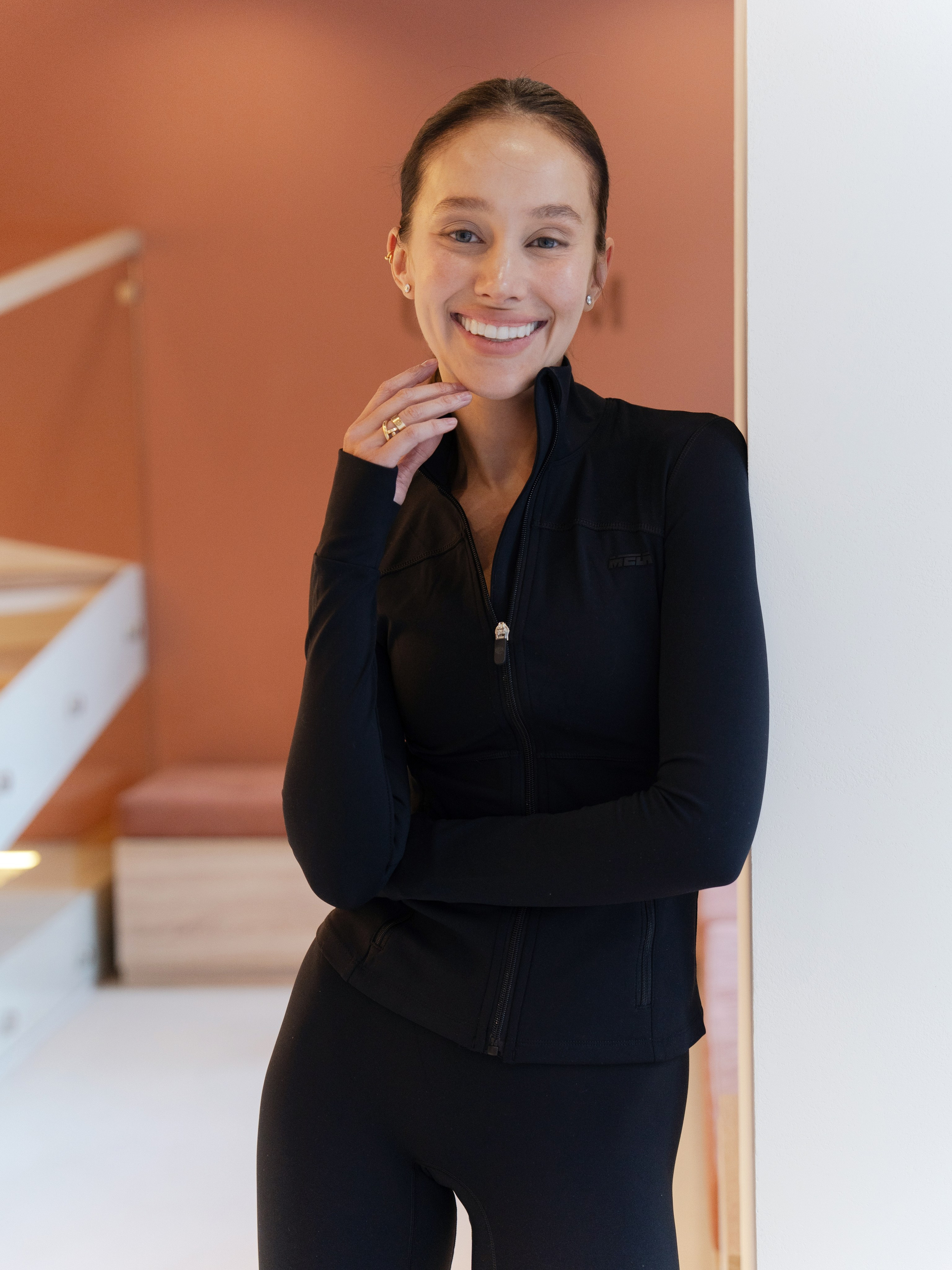 Mela x uform. Портретный и репортажный фотограф Настя Климачева