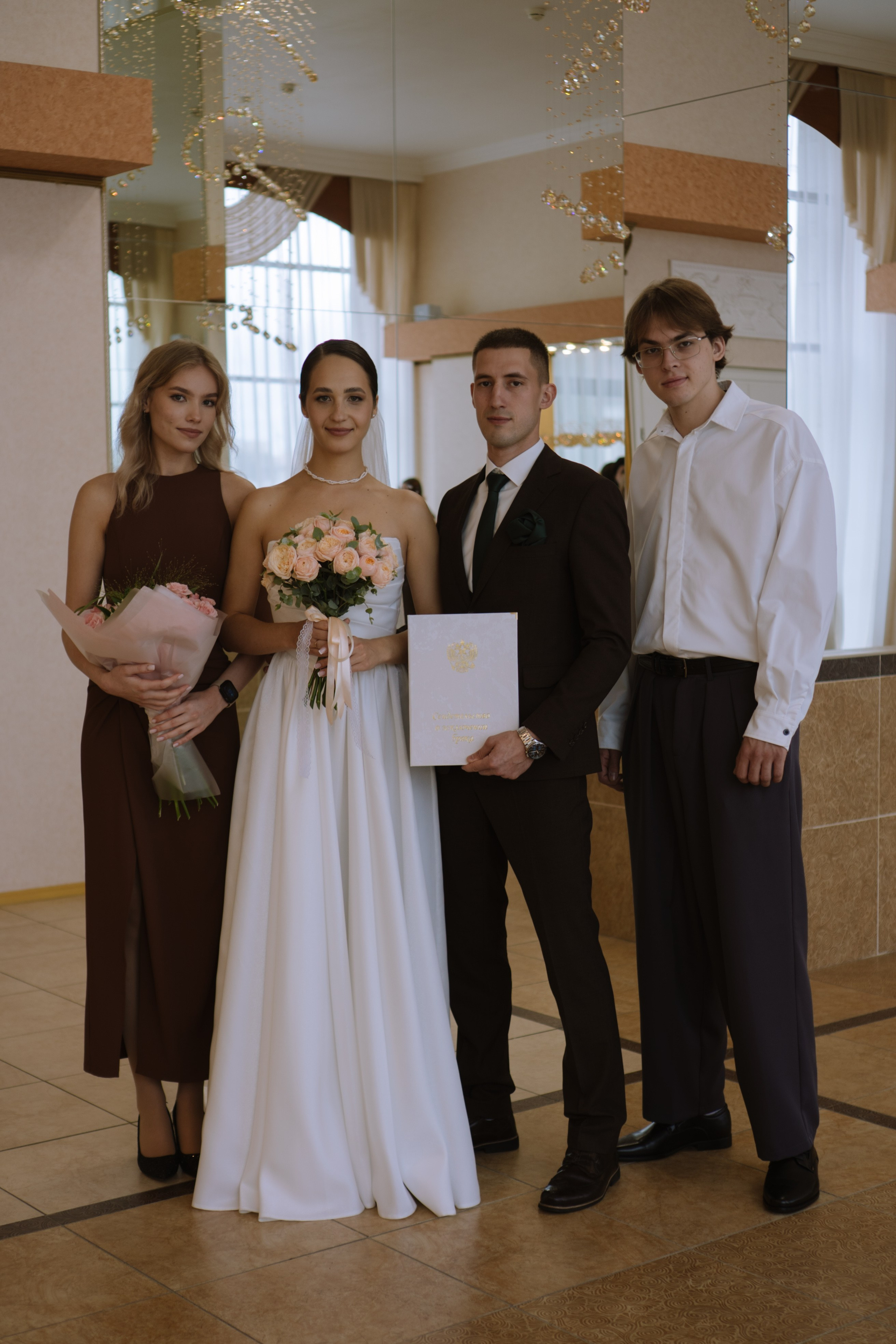 ЗАГС И ПРОГУЛКА 2 ЧАСА. Профессиональный фотограф, Санкт-Петербург — Виктория Богомолова