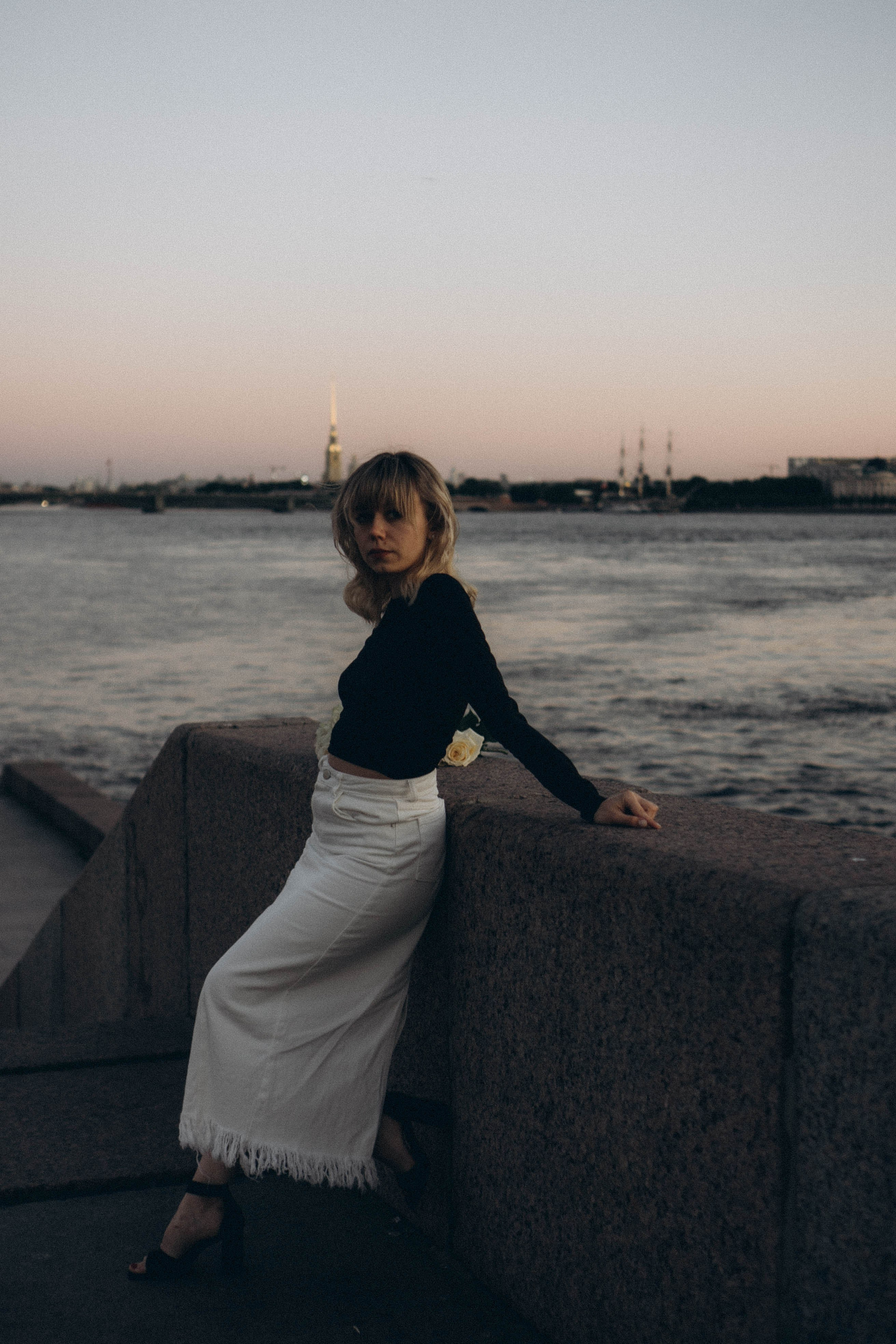 ПРОГУЛКА ПО ГОРОДУ В БЕЛЫЕ НОЧИ (другой вариант). Профессиональный фотограф, Санкт-Петербург — Виктория Богомолова