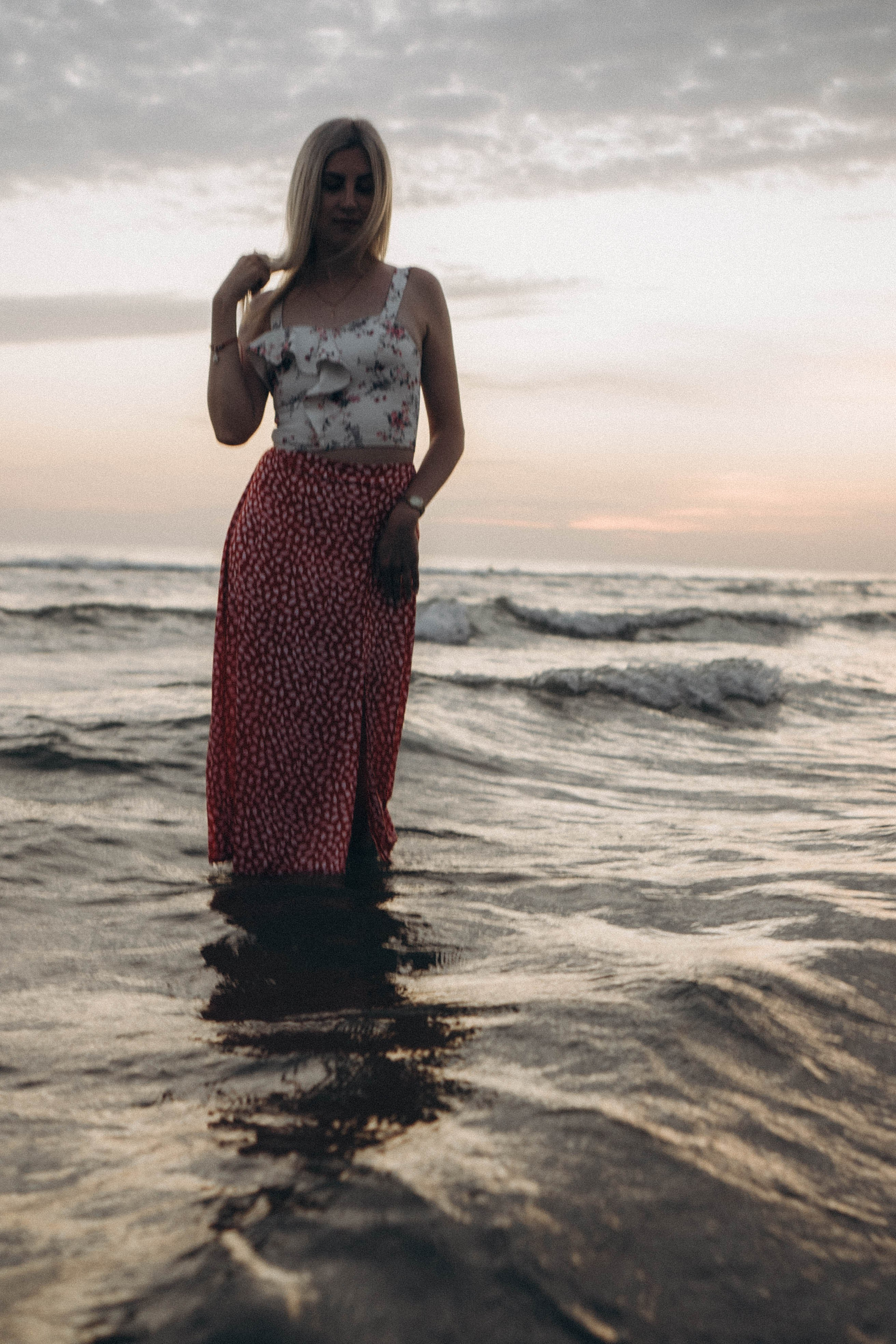 Июльский вечер на берегу черного моря. Профессиональный фотограф, Санкт-Петербург — Виктория Богомолова