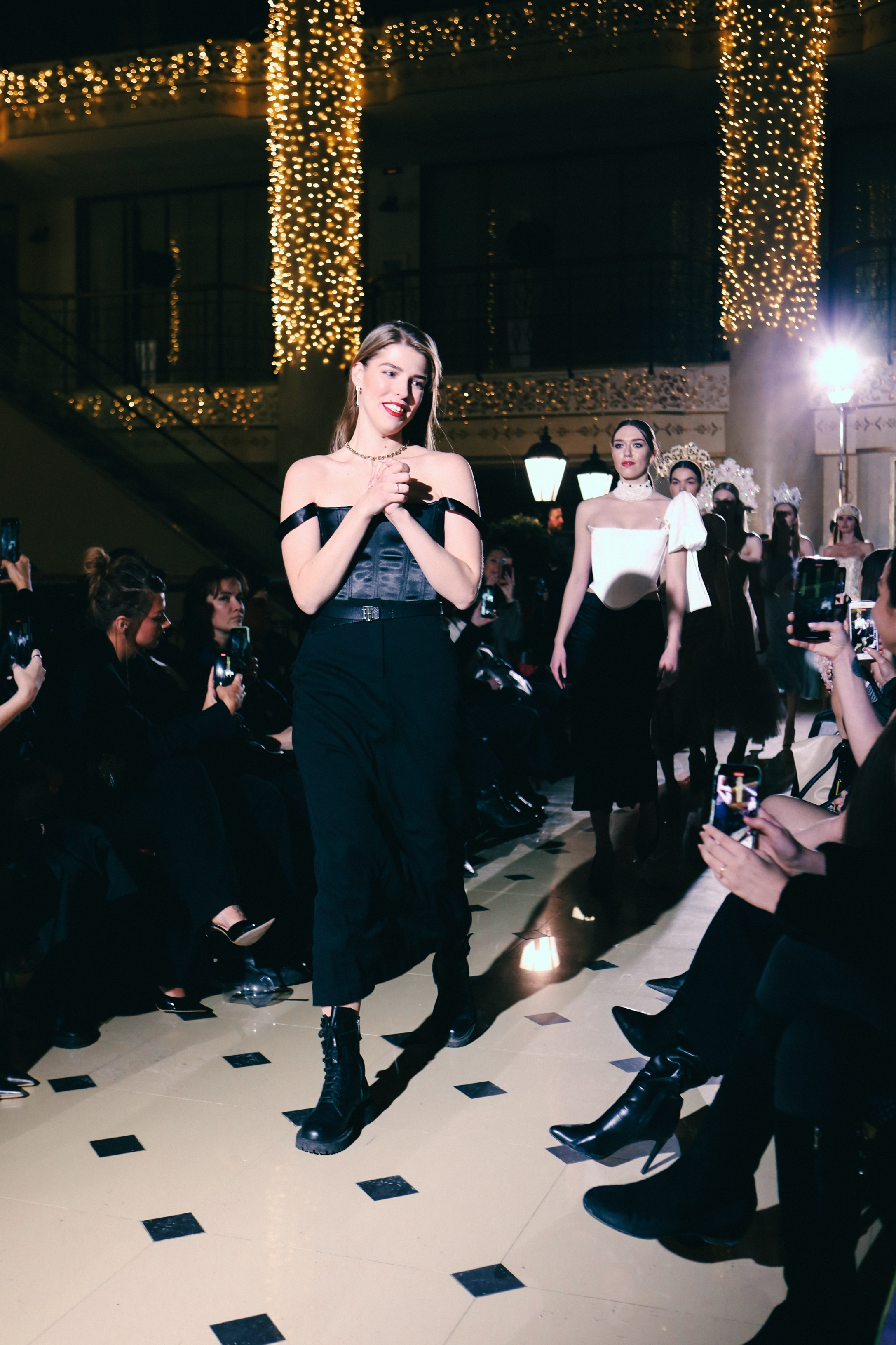 ЦГД. Показ 09.12. Fashion Фотограф в СПб Yana Kochkina