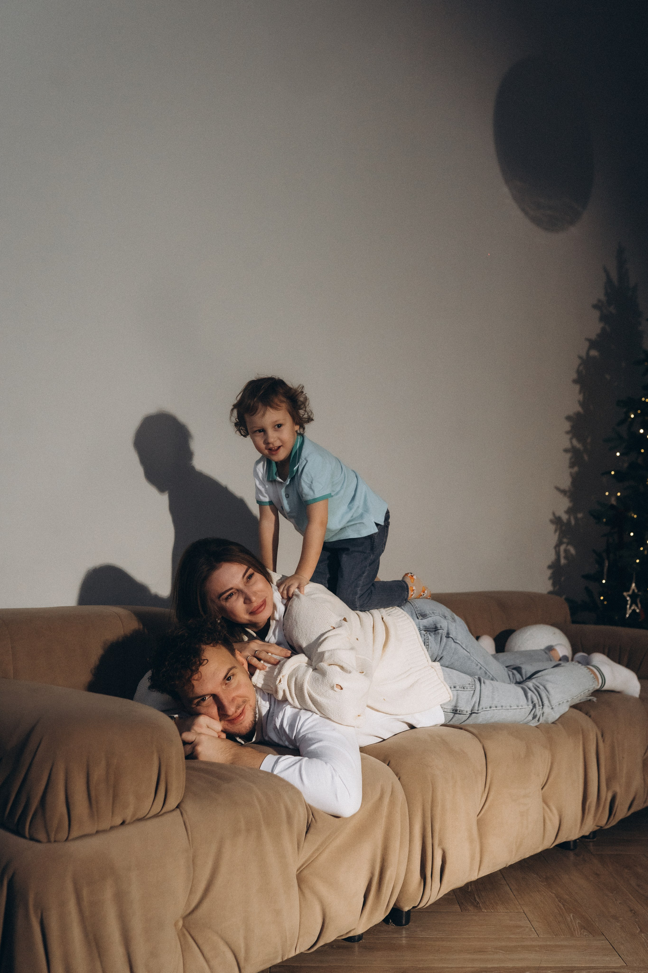 Лера, Гоша и Роберт. Семейный фотограф в Челябинске