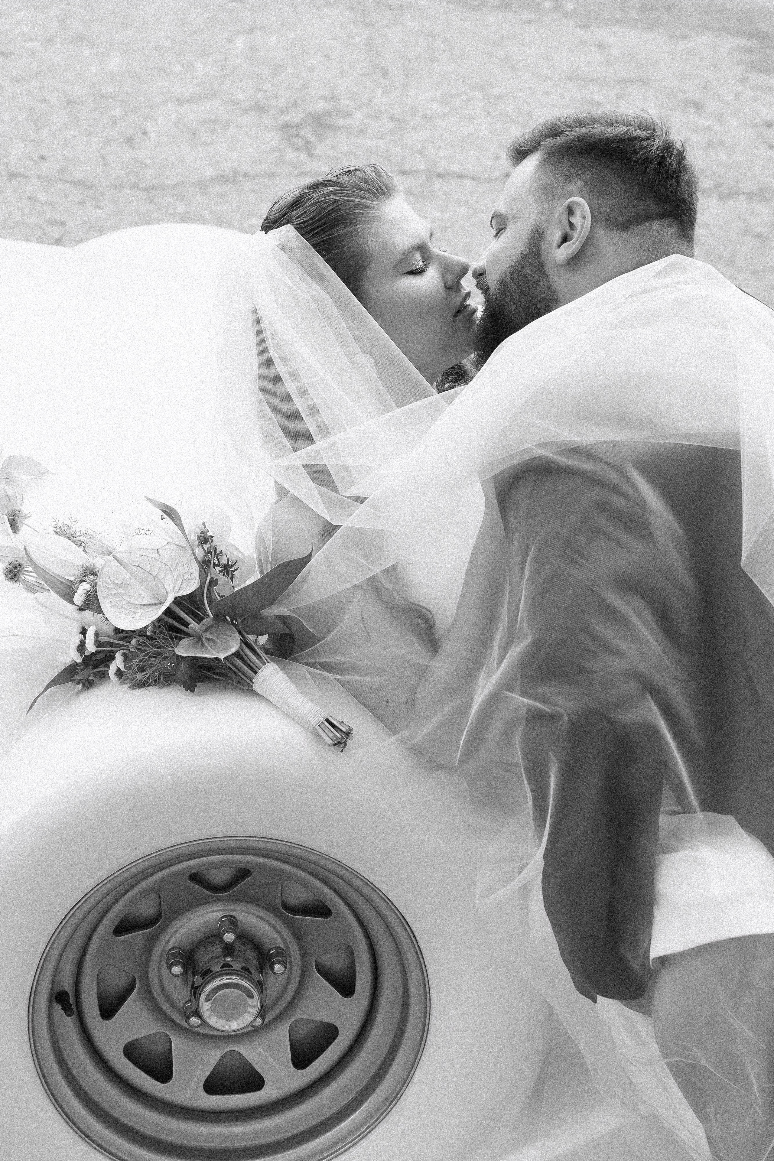 В&B Прогулка + ЗАГС. Свадебный, репортажный, семейный фотограф Елена Брюхова