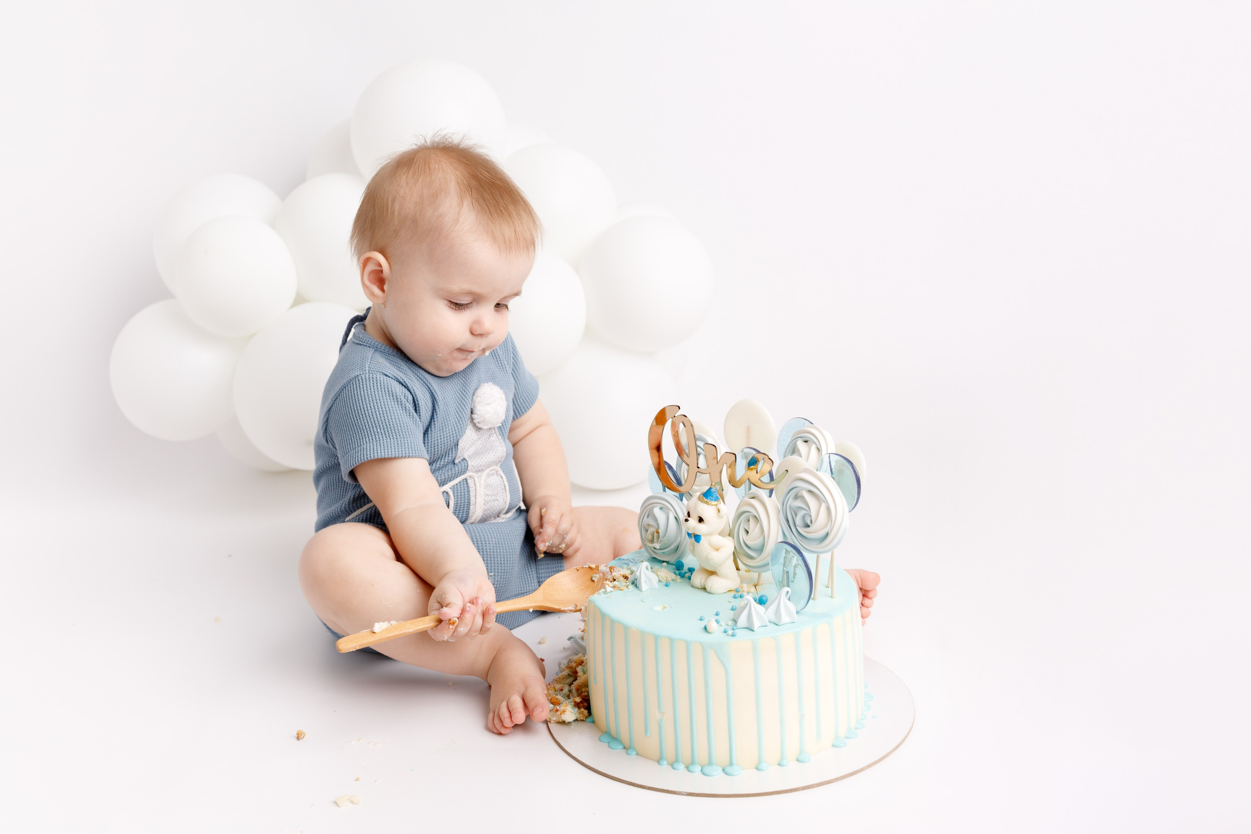 Влад «Первый тортик». Фотограф новорожденных в г. Оренбурге Екатерина Козлова