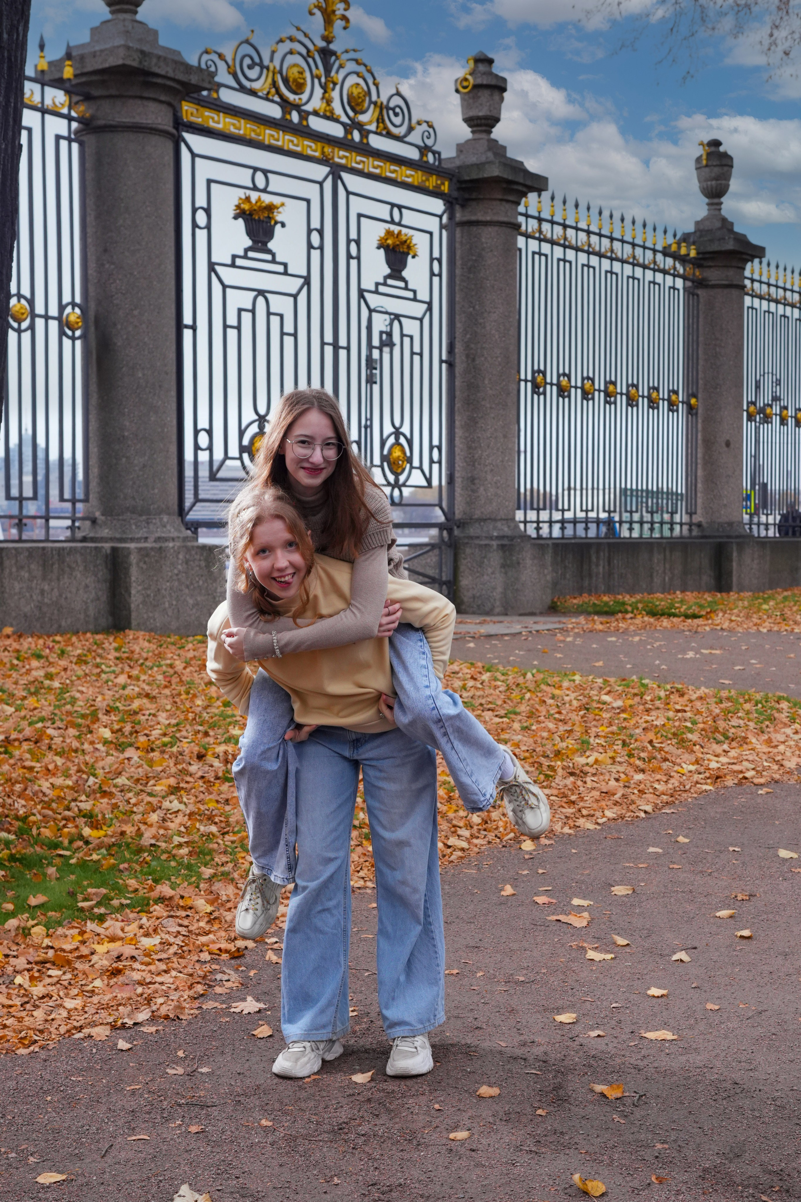 Школьная фотография в Санкт-Петербурге, выпускные альбомы, фотосессии