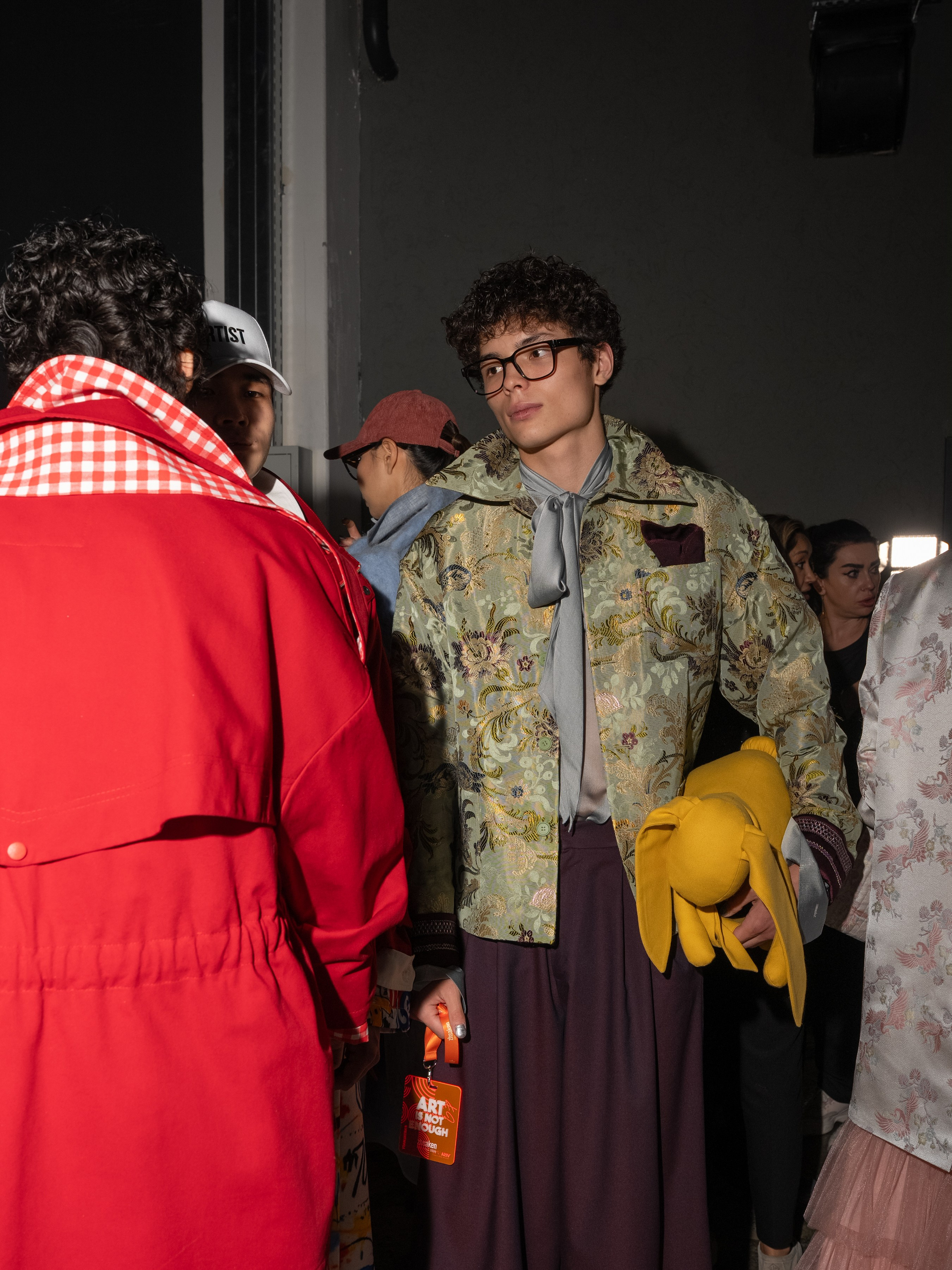 Visa Fashion week Almaty Backstage Day 3. Сайт Алматинского НЮ АРТ, будуар и фэшн фотографа Дениса Карпенко