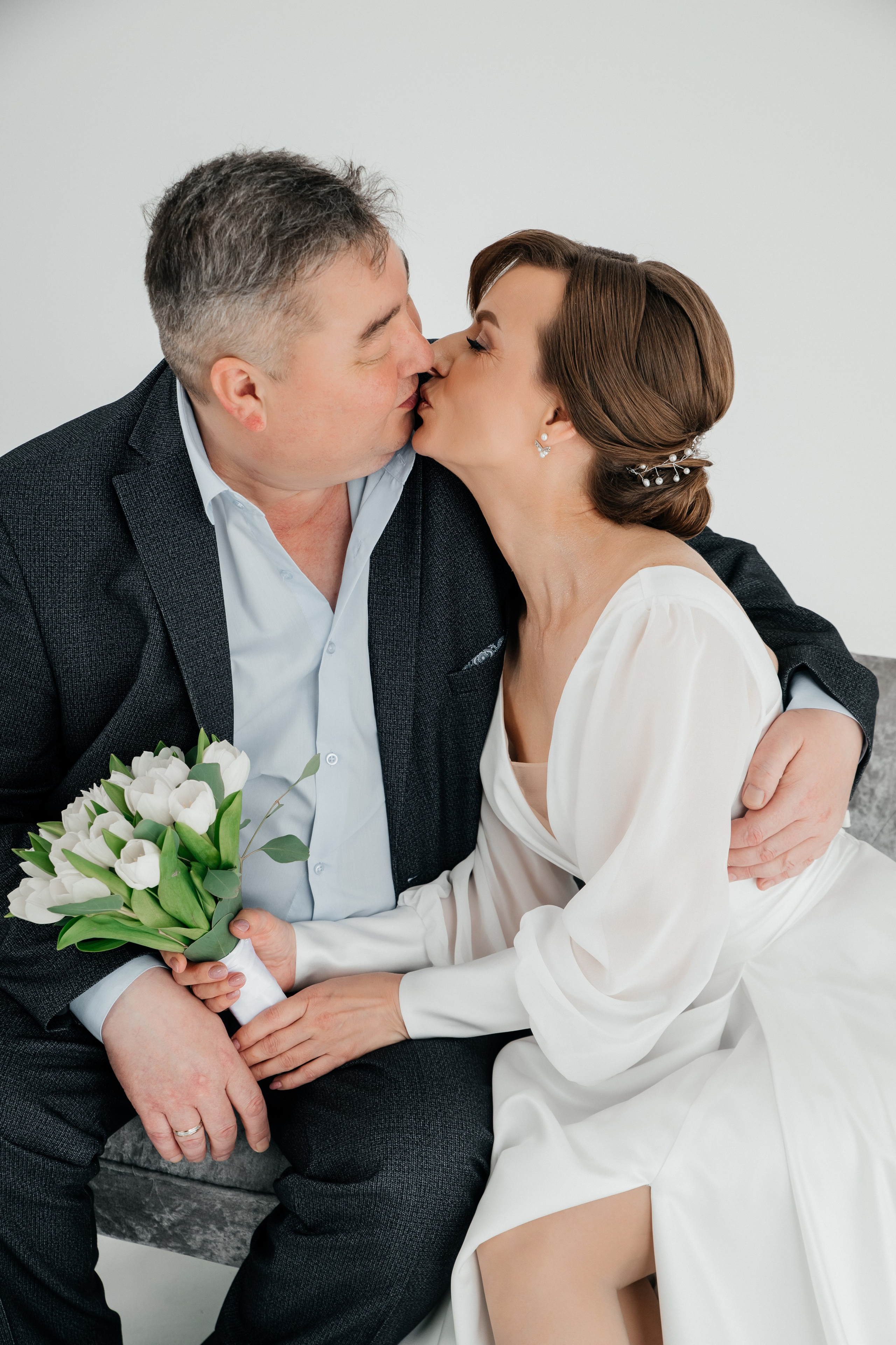 Вера и Ильдар 17.04.24. Фотограф Ярмишко Дарья. Выпускные фотокниги