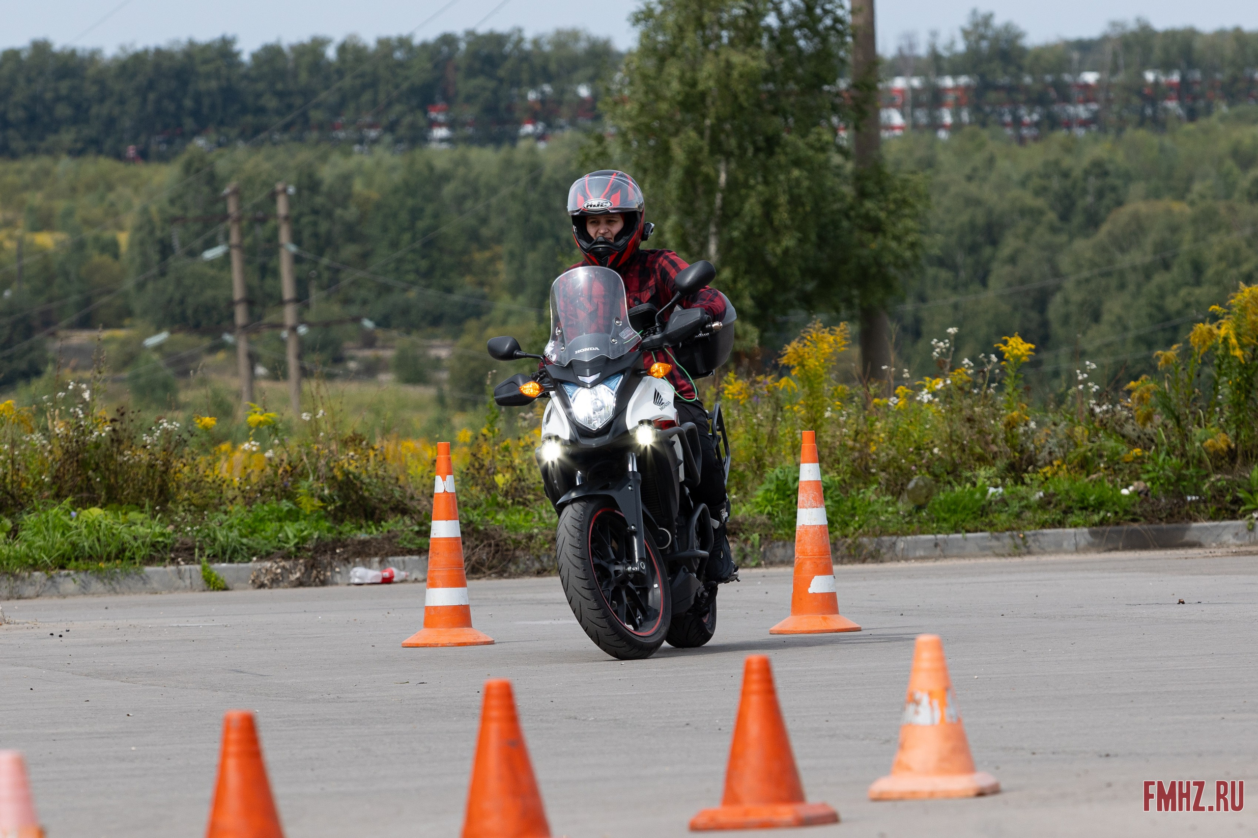 Мотоцунами. Фотограф Ольга Гирусова «Пантерочка» Москва