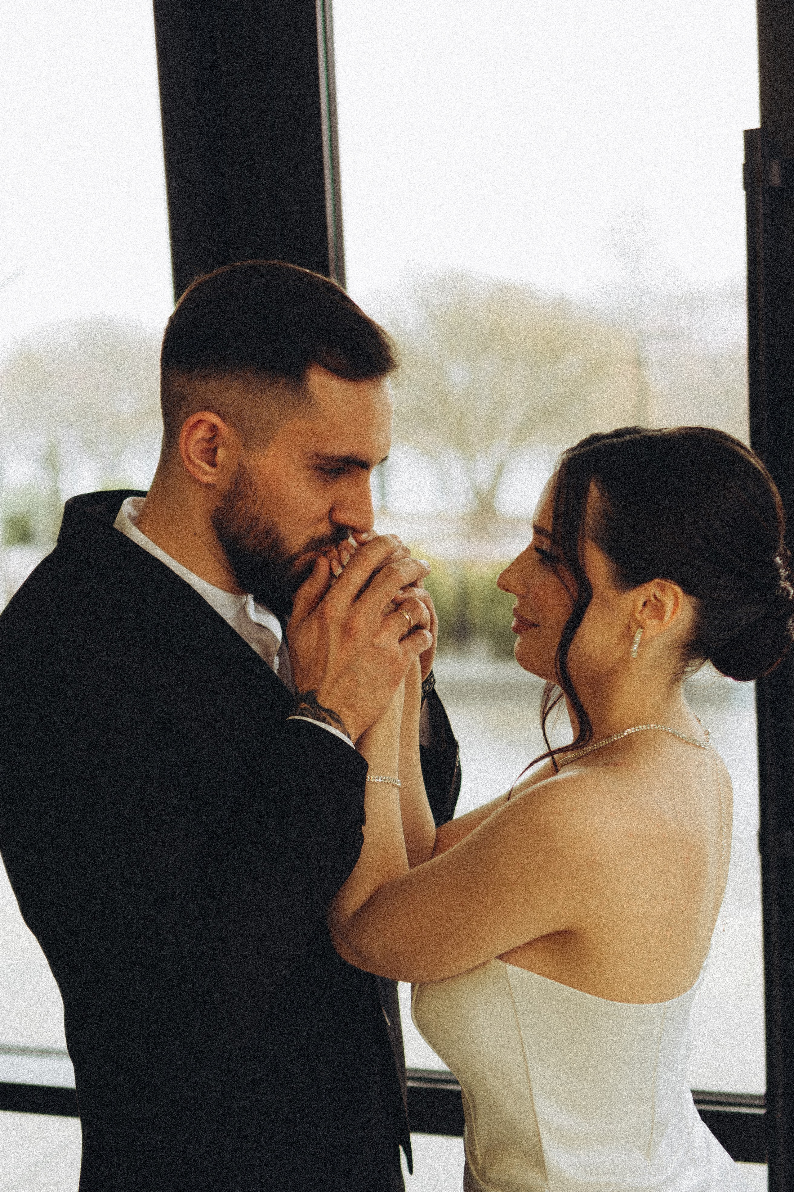 СВАДЕБНАЯ СЬЕМКА СБОРОВ ЖЕНИХА И НЕВЕСТЫ В ОТЕЛЕ И ТАКЖЕ ФОТОСЕССИИЯ В ОТЕЛЕЕ МЕГАПОЛИС БРЯНСК. Профессиональный фотограф, Санкт-Петербург — Виктория Богомолова