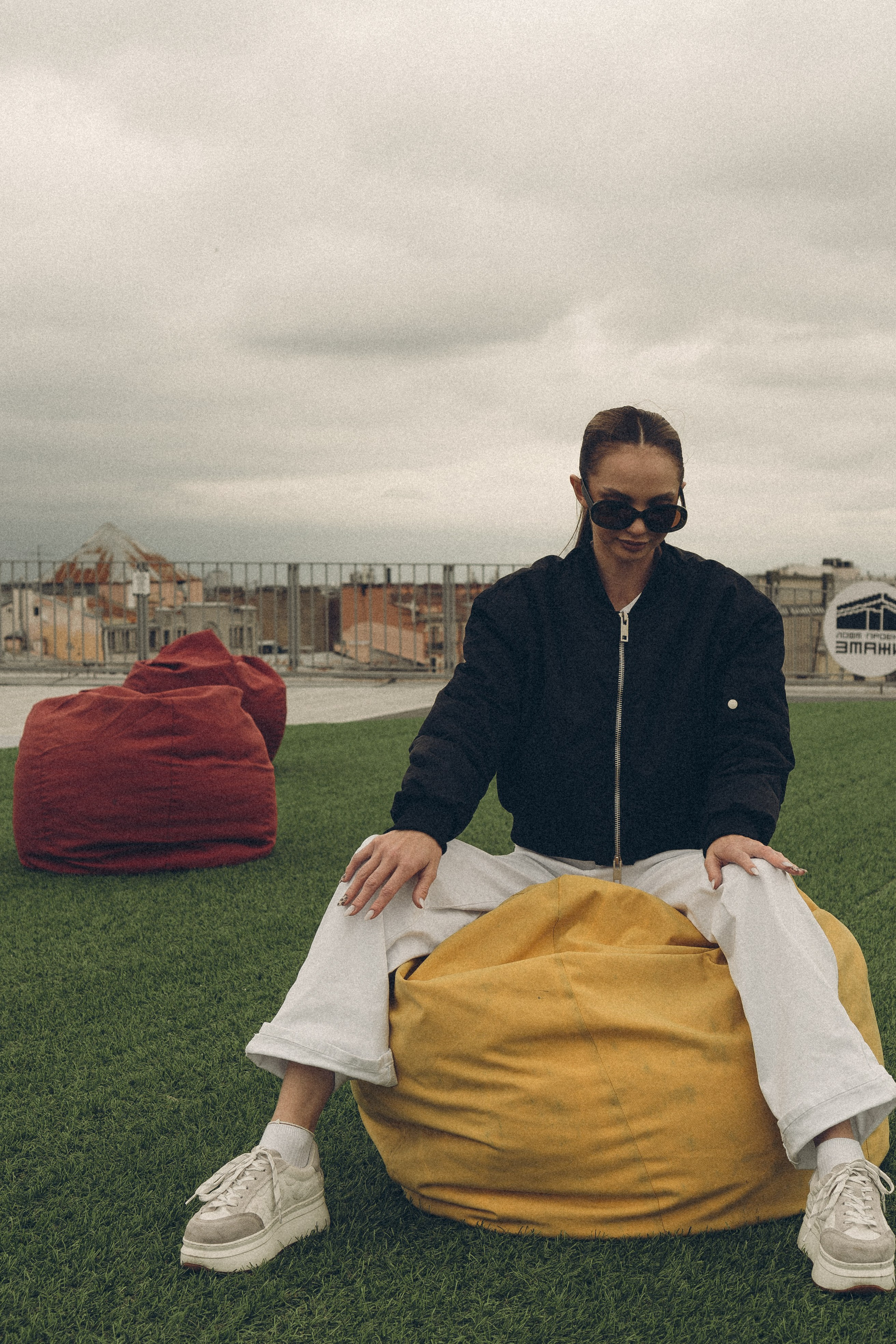 МЫ ГУЛЯЛИ ПРО КРЫШАМ ПИТЕРА. Профессиональный фотограф, Санкт-Петербург — Виктория Богомолова