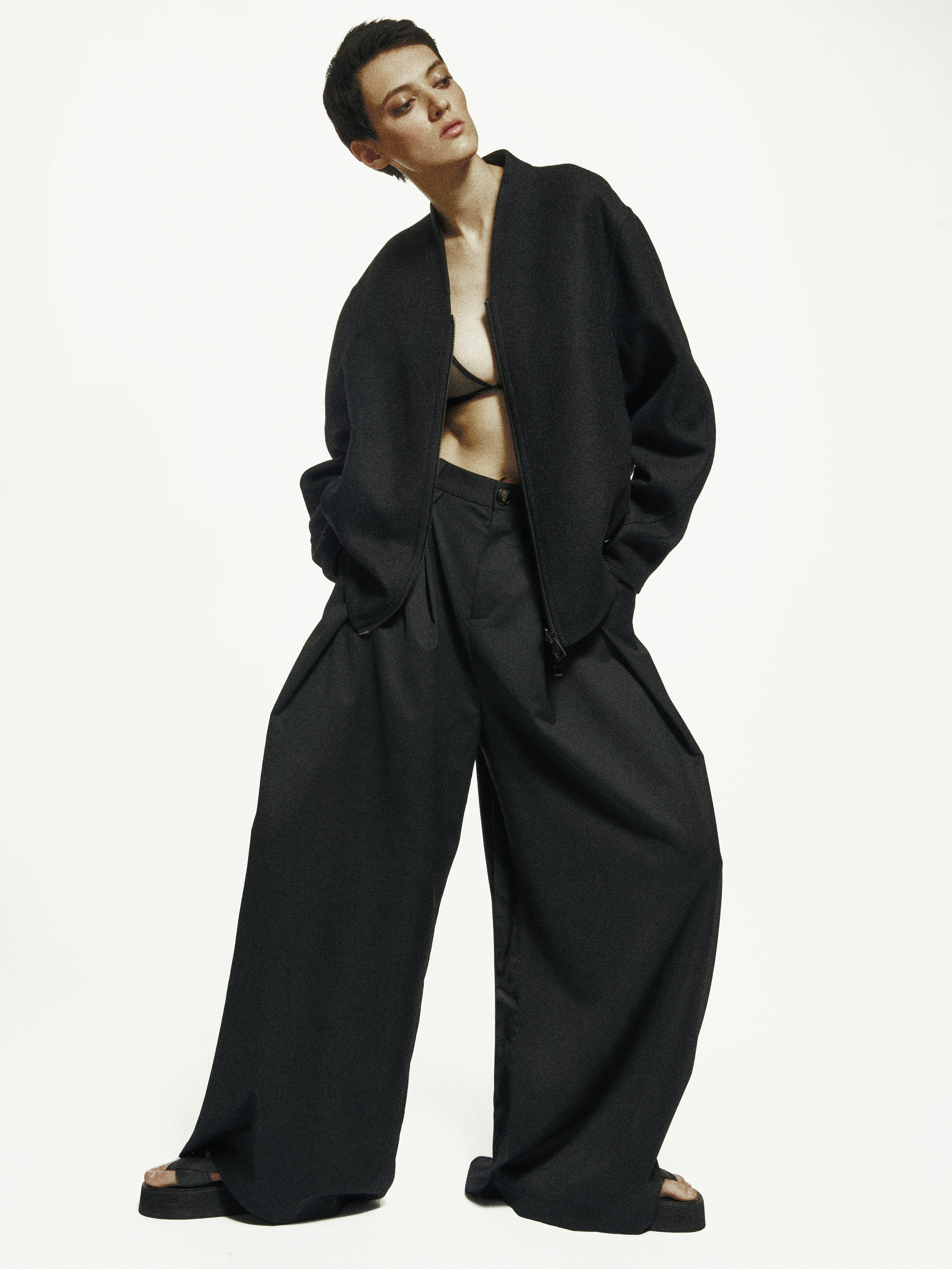 Ianis Chamalidy SS24. Рома Гелик фотограф из г. Москва