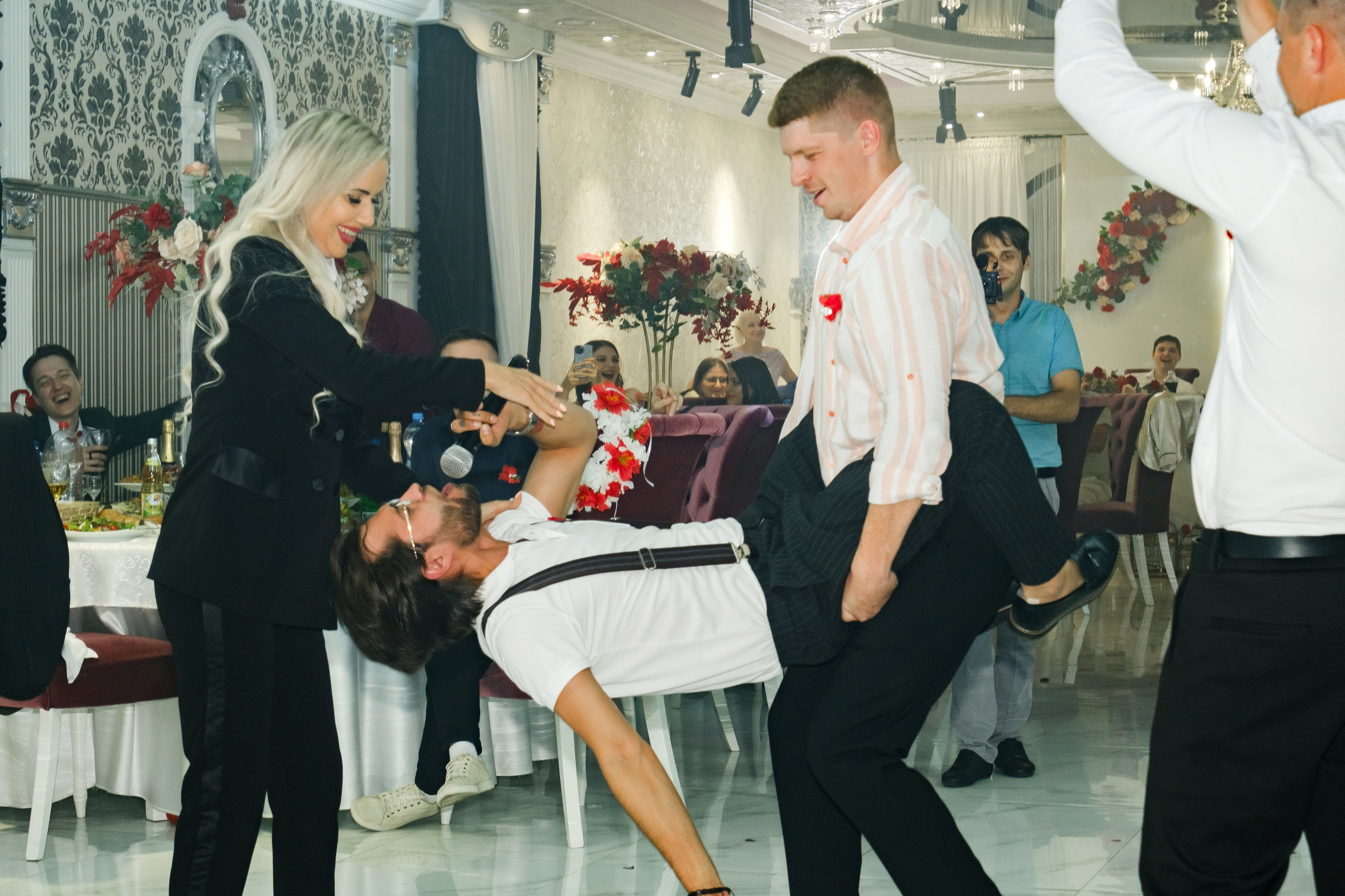 Михаил и Юлия. Свадебный фотограф | репортаж | праздники | крещение