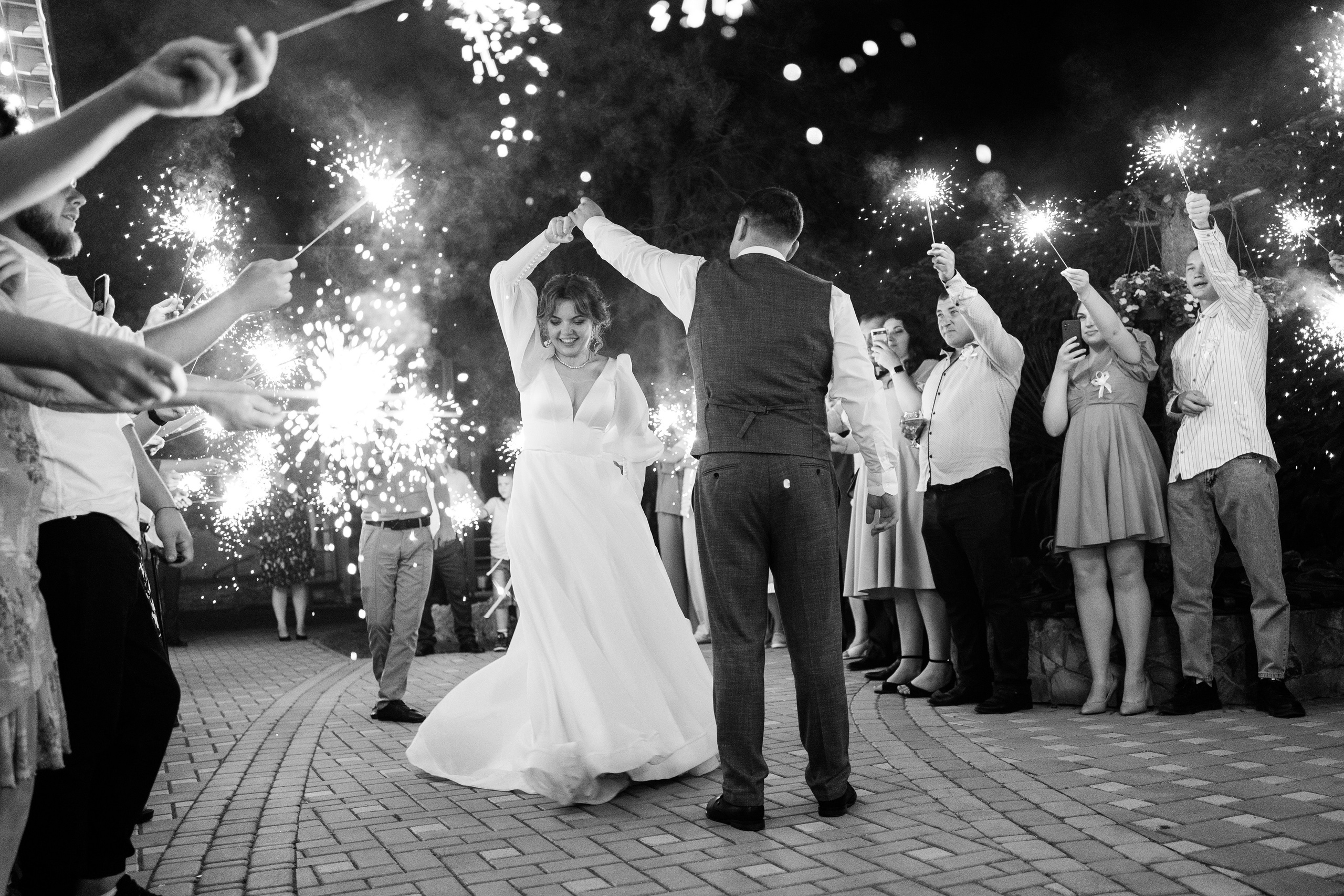 Виктор и Анна. Свадебный фотограф | репортаж | праздники | крещение