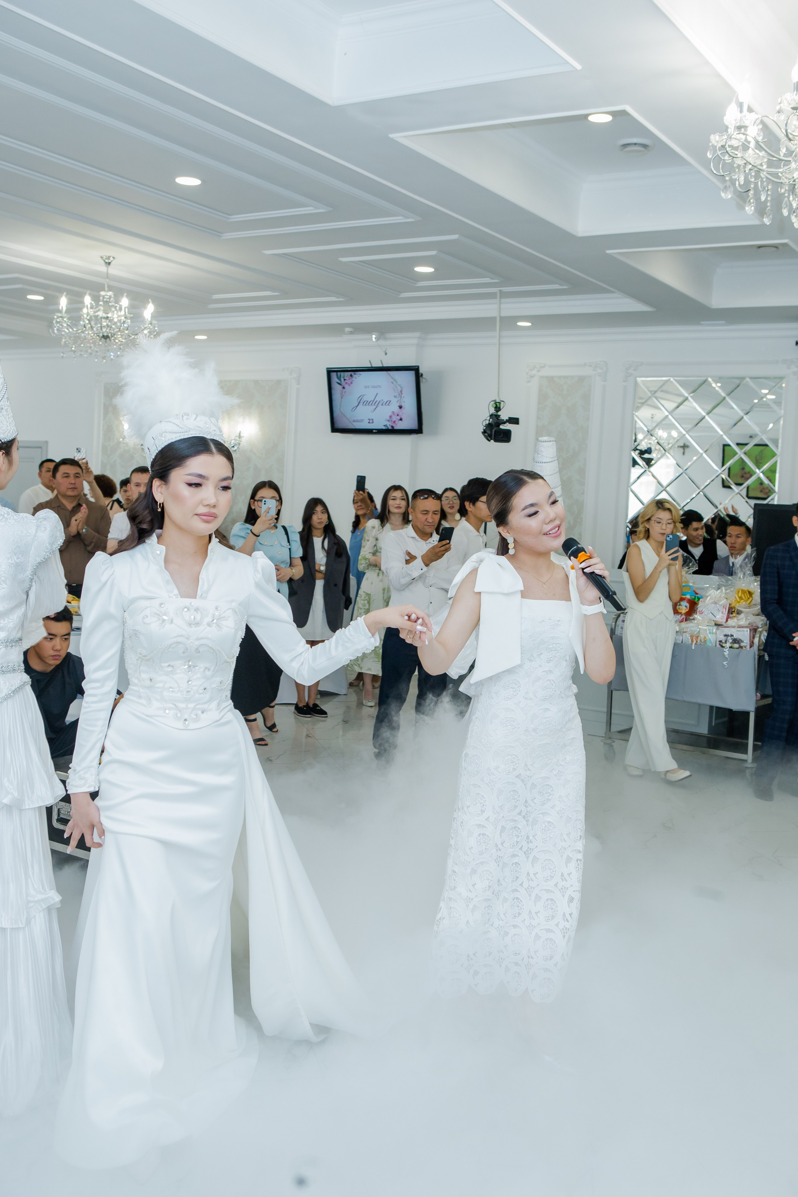 QYZ UZATU ZHADYRA. Свадебный и репортажный фотограф в Астане T.Yertay «Nomad media»