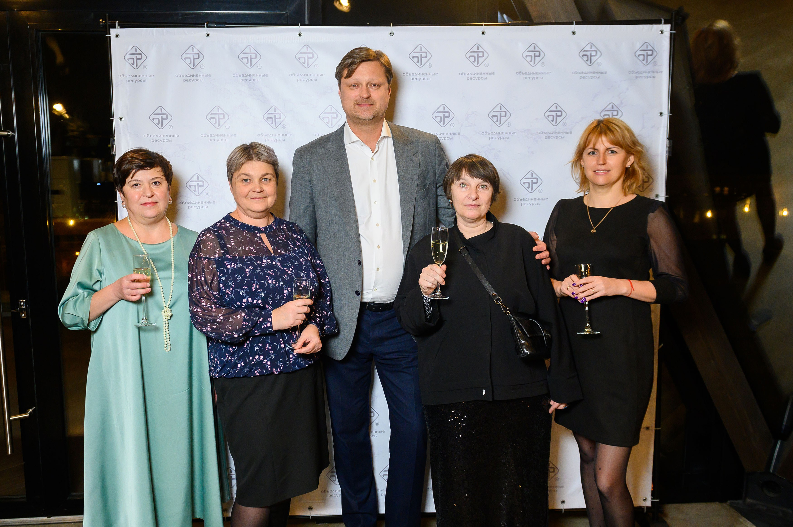 Фотосъемка новогоднего корпоратива. Семейный и свадебный фотограф в Санкт-Петербурге Гришин Юрий