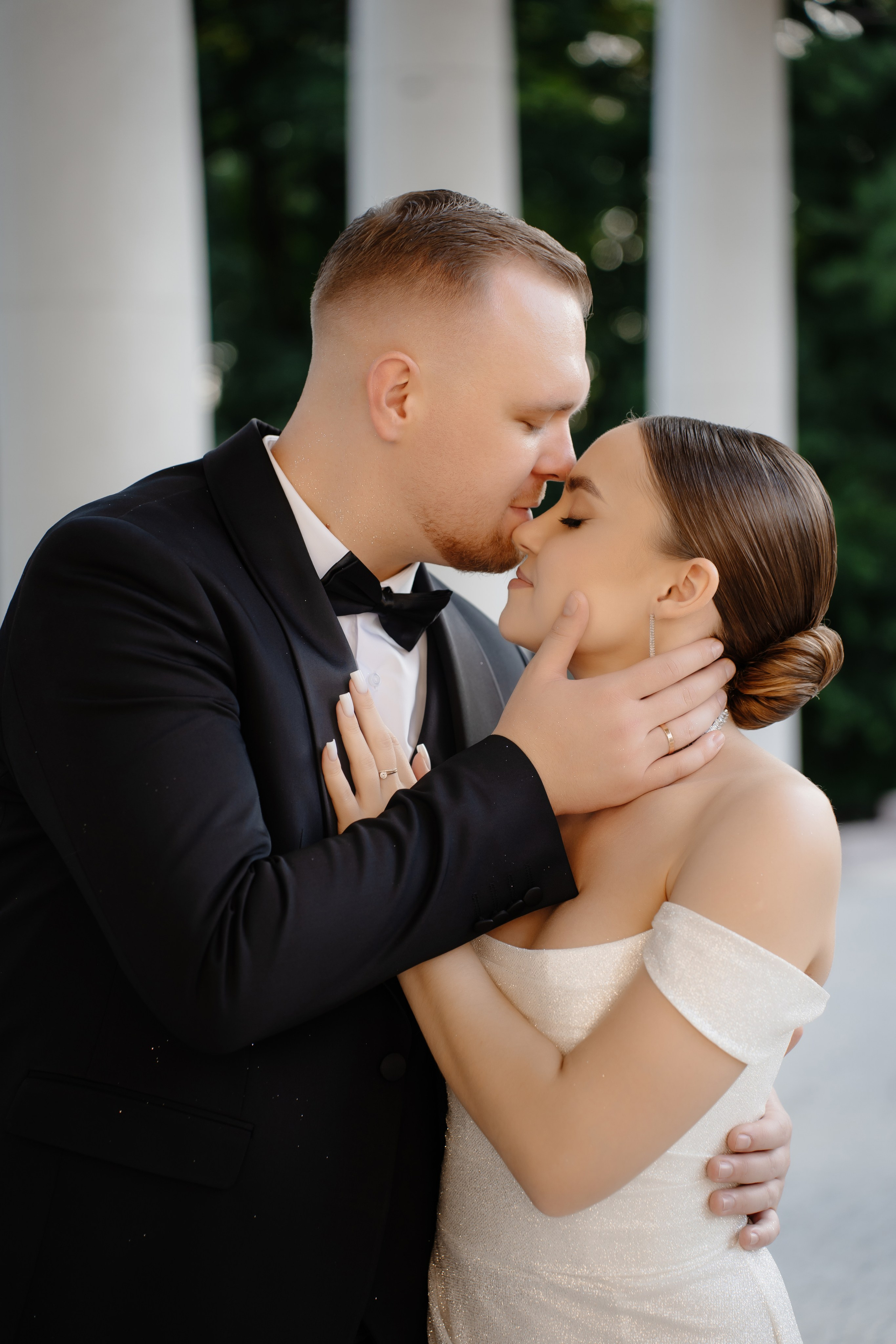 Свадебная фотосессия в парке Архангельское. Свадебный и семейный фотограф в Москве Светлана Зоткина