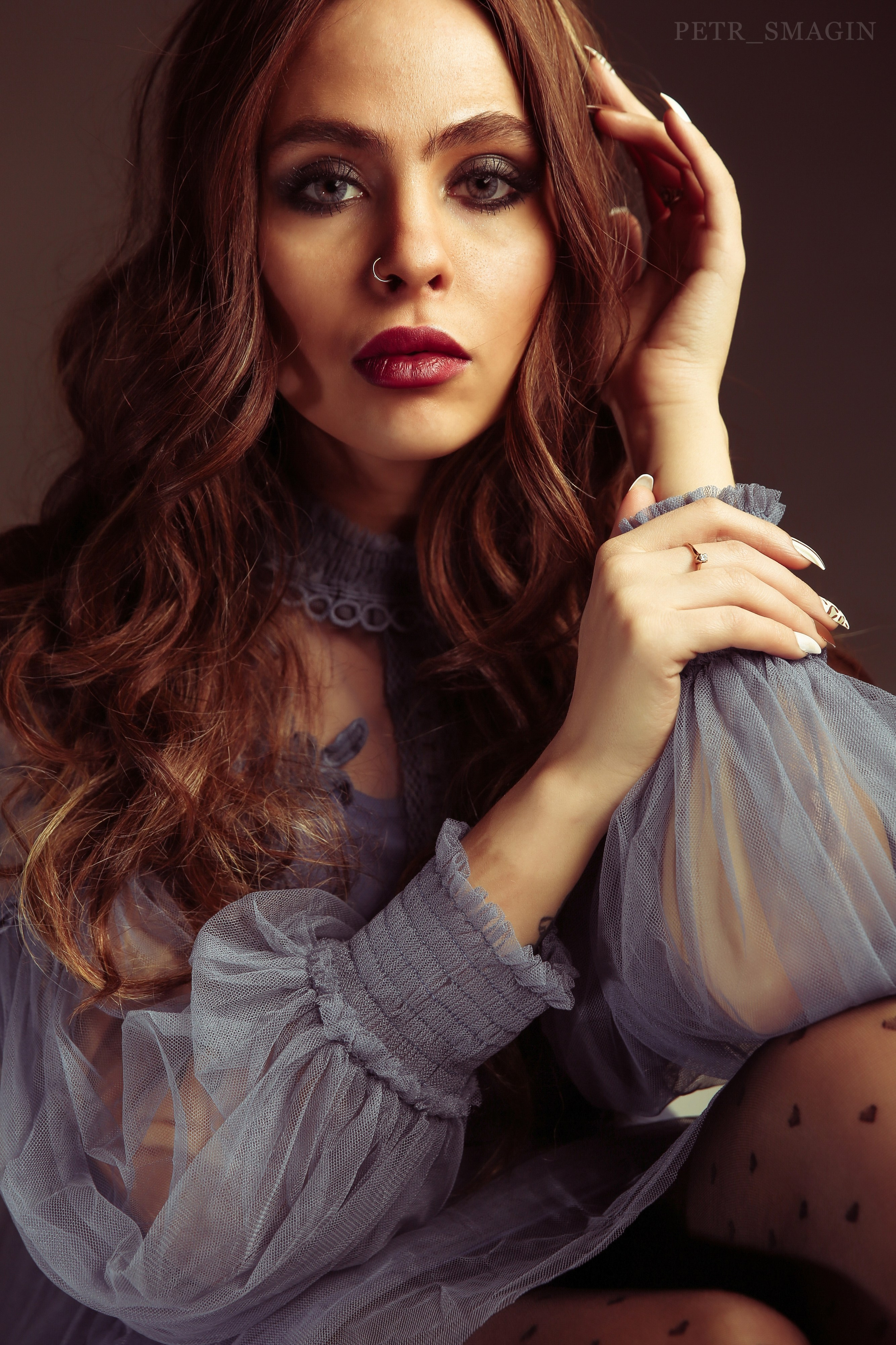 Саша в студии. Фотограф в Москве Петр Смагин. Фотографирую людей, события и предметы