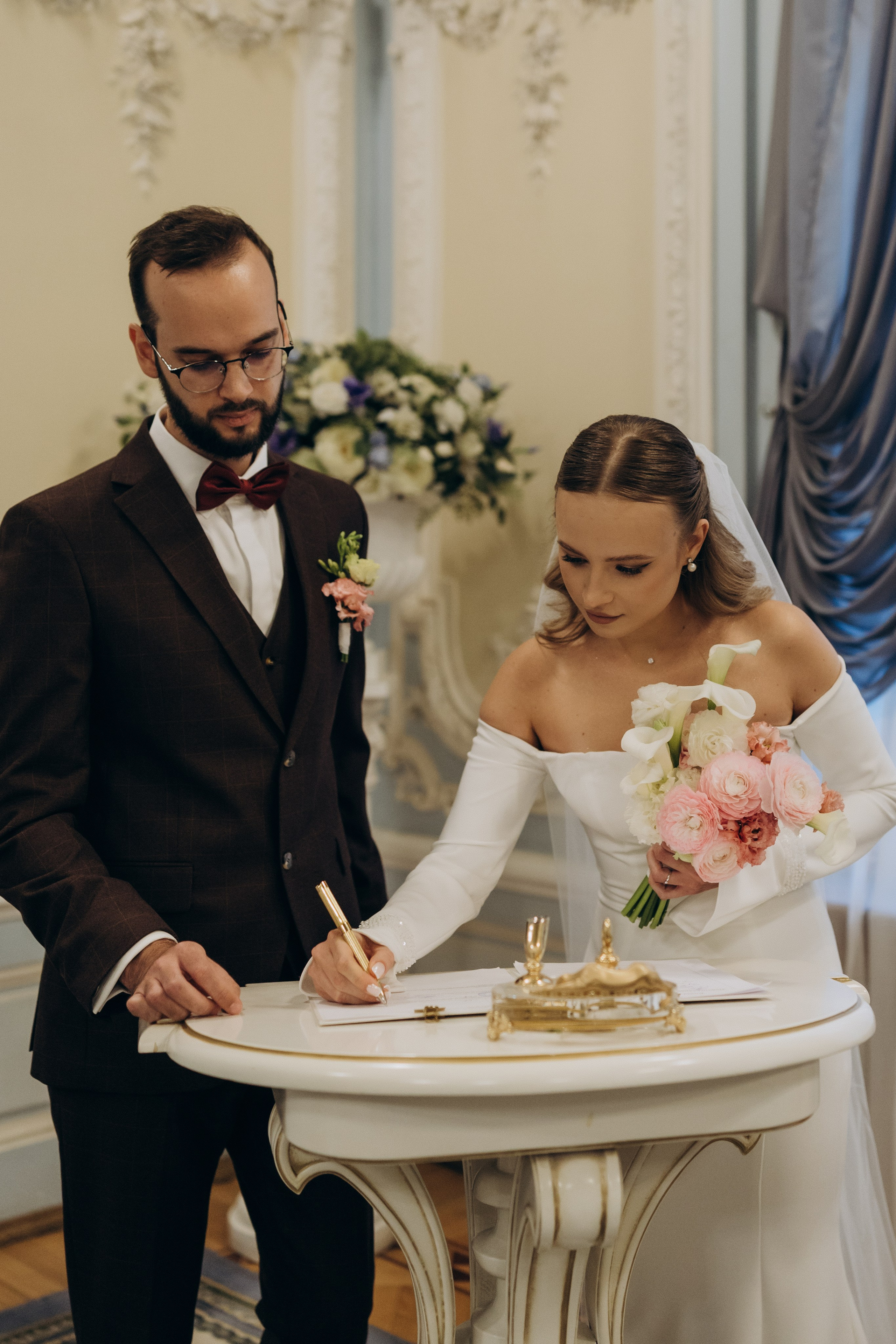 Юра и Полина | 2-й дворец и Половцова. Свадебный и love story фотограф в Санкт-Петербурге