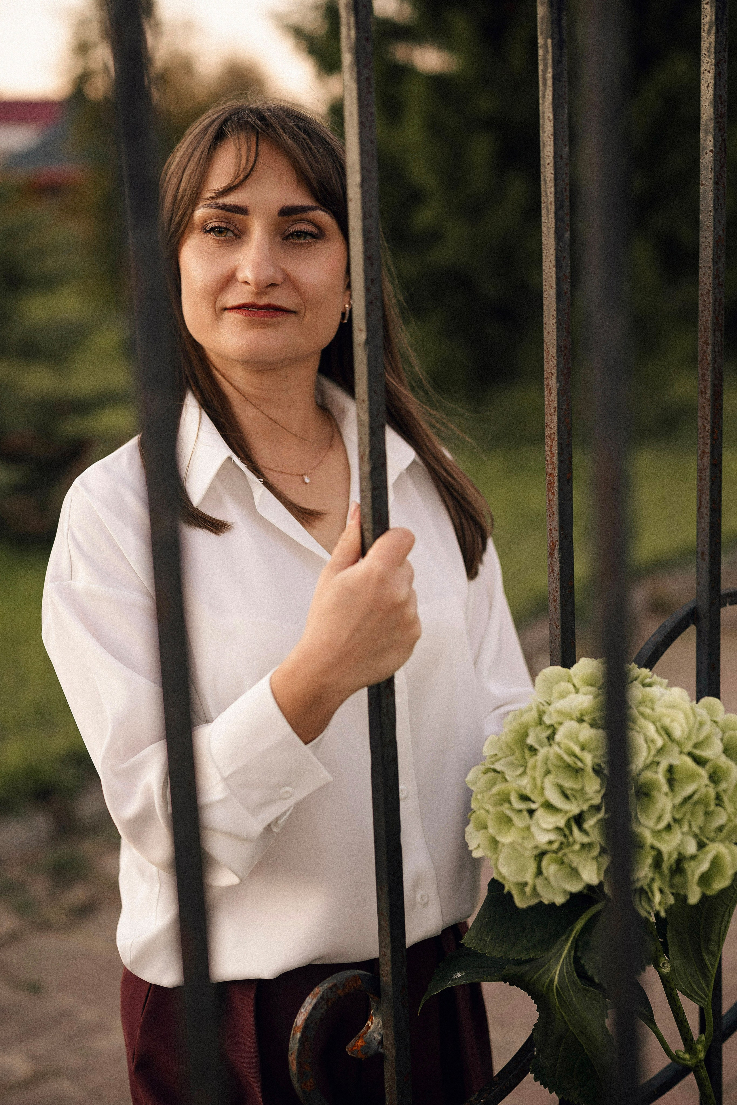 Натали с гортензией. Портретный, семейный и свадебный фотограф в Нарьян-Маре