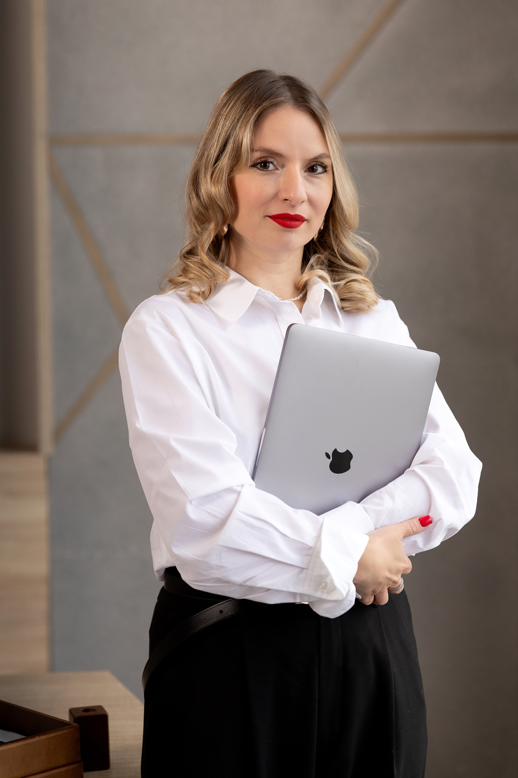 Контент съемка для юриста. Женский и семейный фотограф Алина Влади