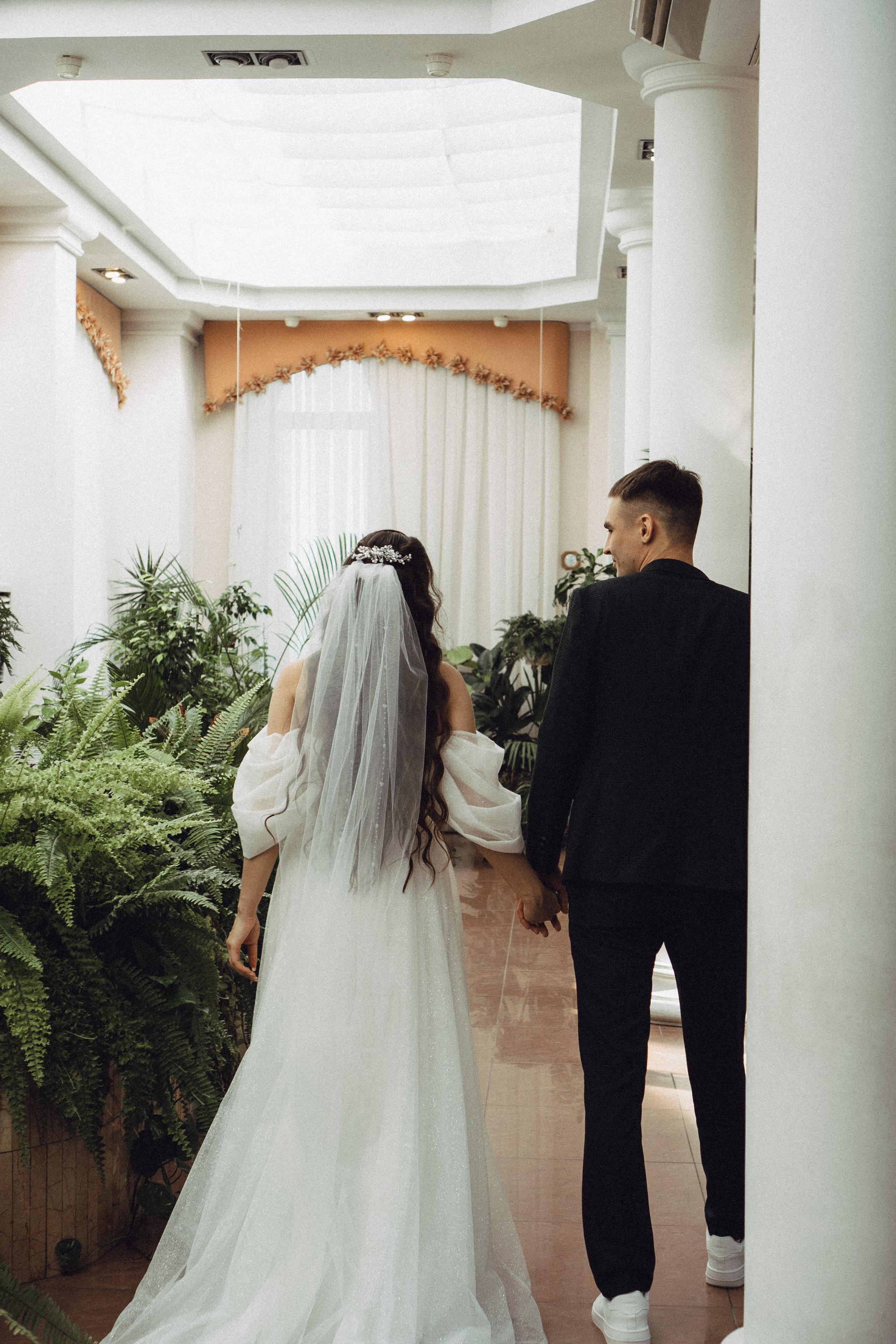 СВАДЕБНАЯ СЬЕМК В ПАРКЕ 300-ЛЕТИЯ. Профессиональный фотограф, Санкт-Петербург — Виктория Богомолова