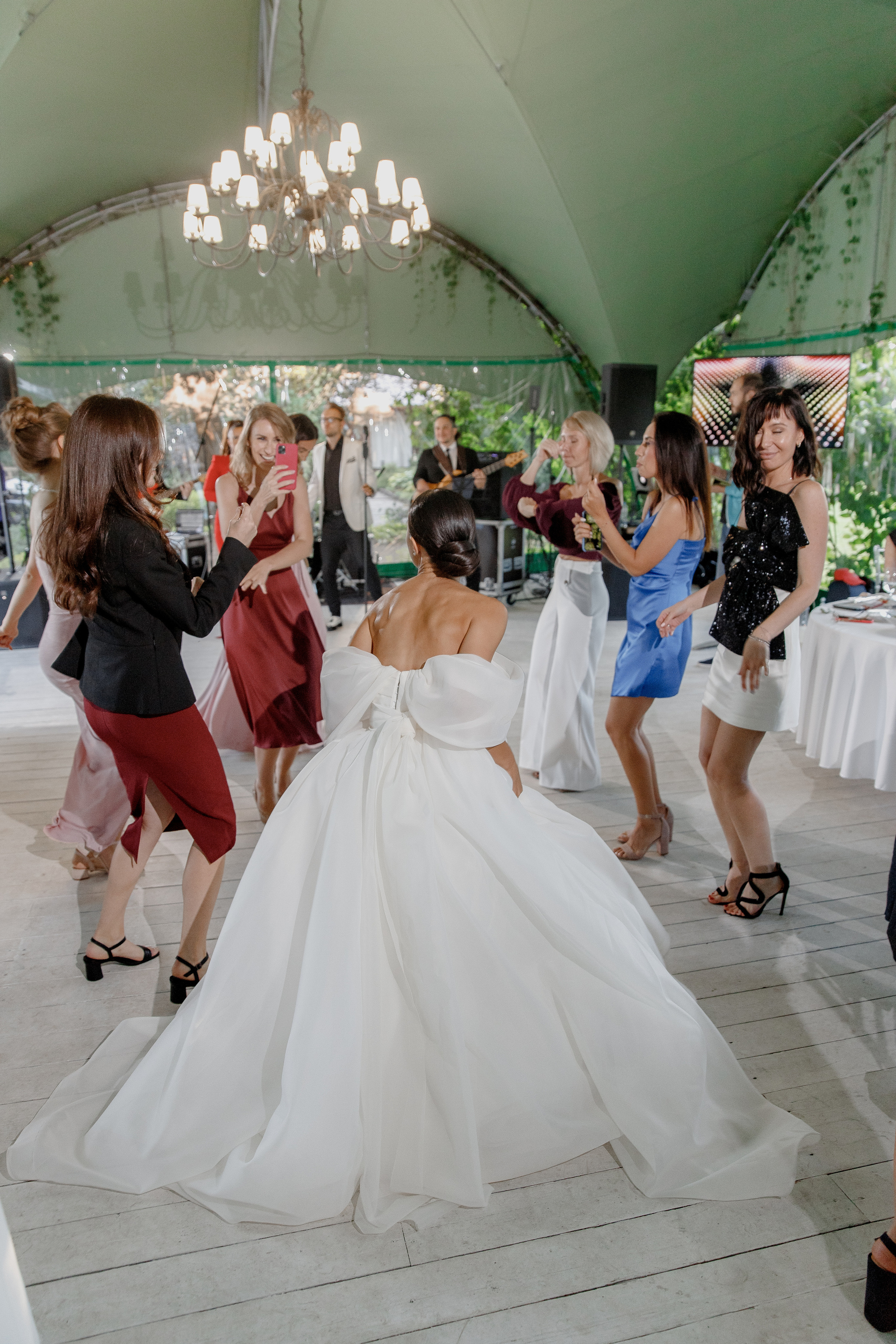 Руслан и Юлия W 24.07.2021. Свадебный фотограф в Москве и по всему миру