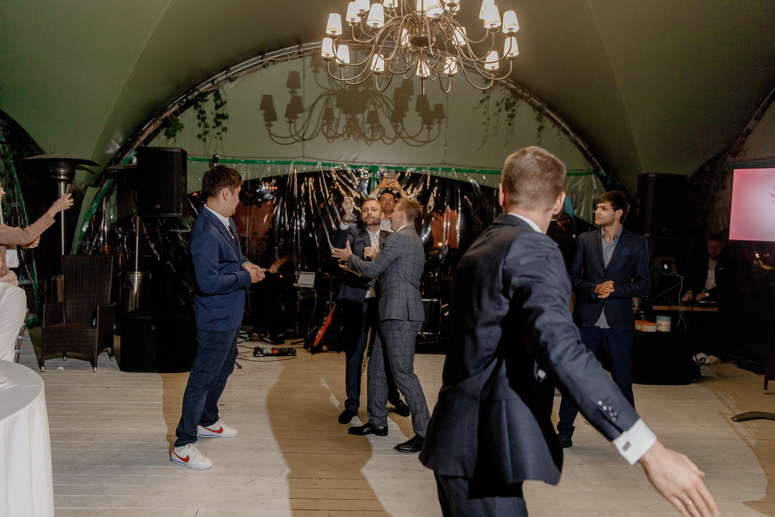 Руслан и Юлия W 24.07.2021. Свадебный фотограф в Москве и по всему миру