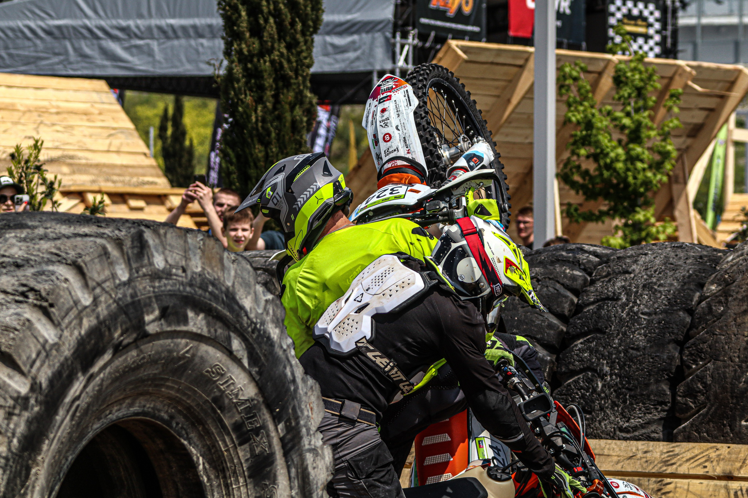 Enduro. Ivaladimirovna1995.wfolio.pro