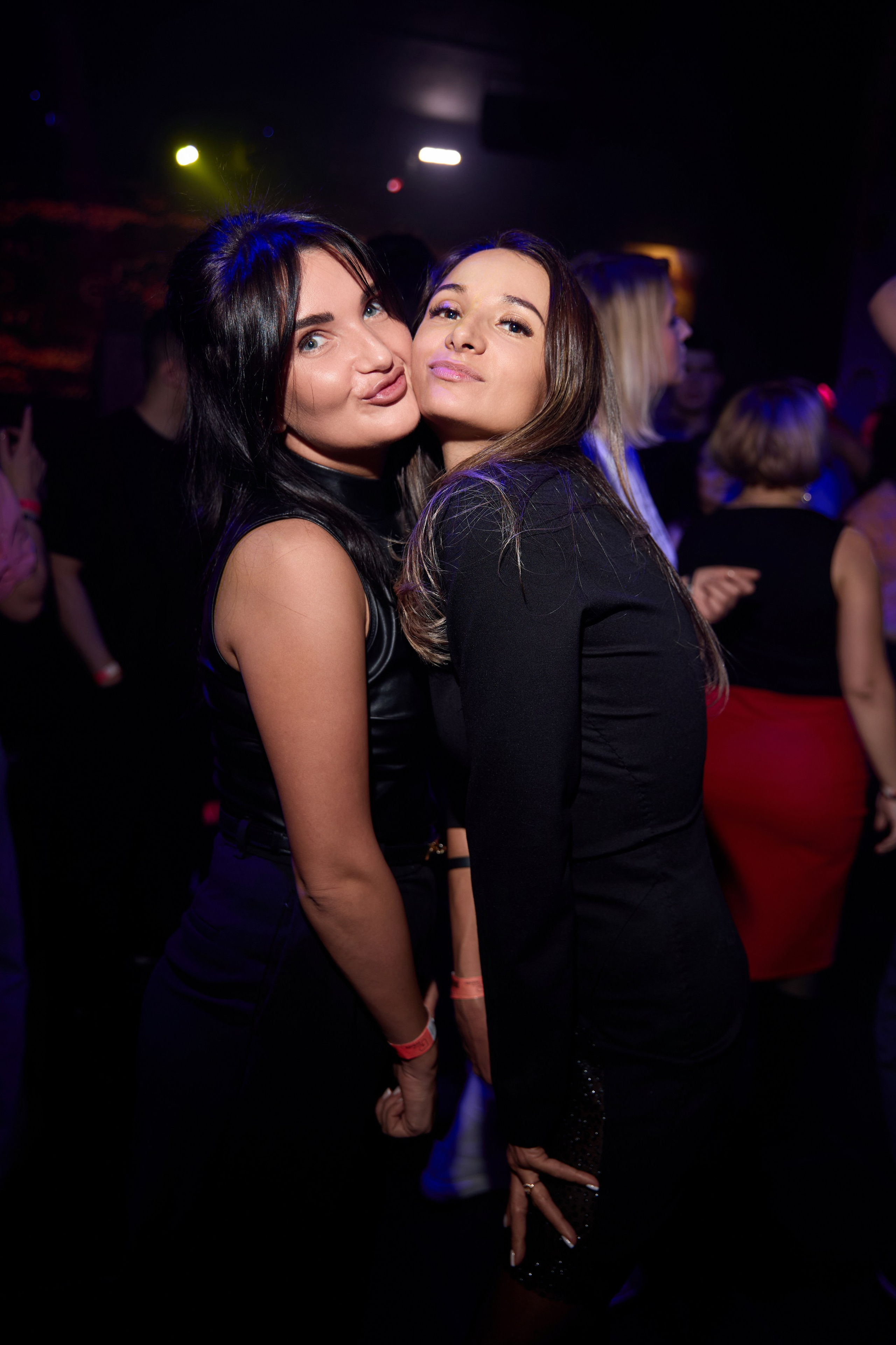 Концерт Зомба в Норильске в ночном клубе «Рублев». Свадебный и семейный фотограф в Ульяновске, Норильске, Казани — Орешина Елена