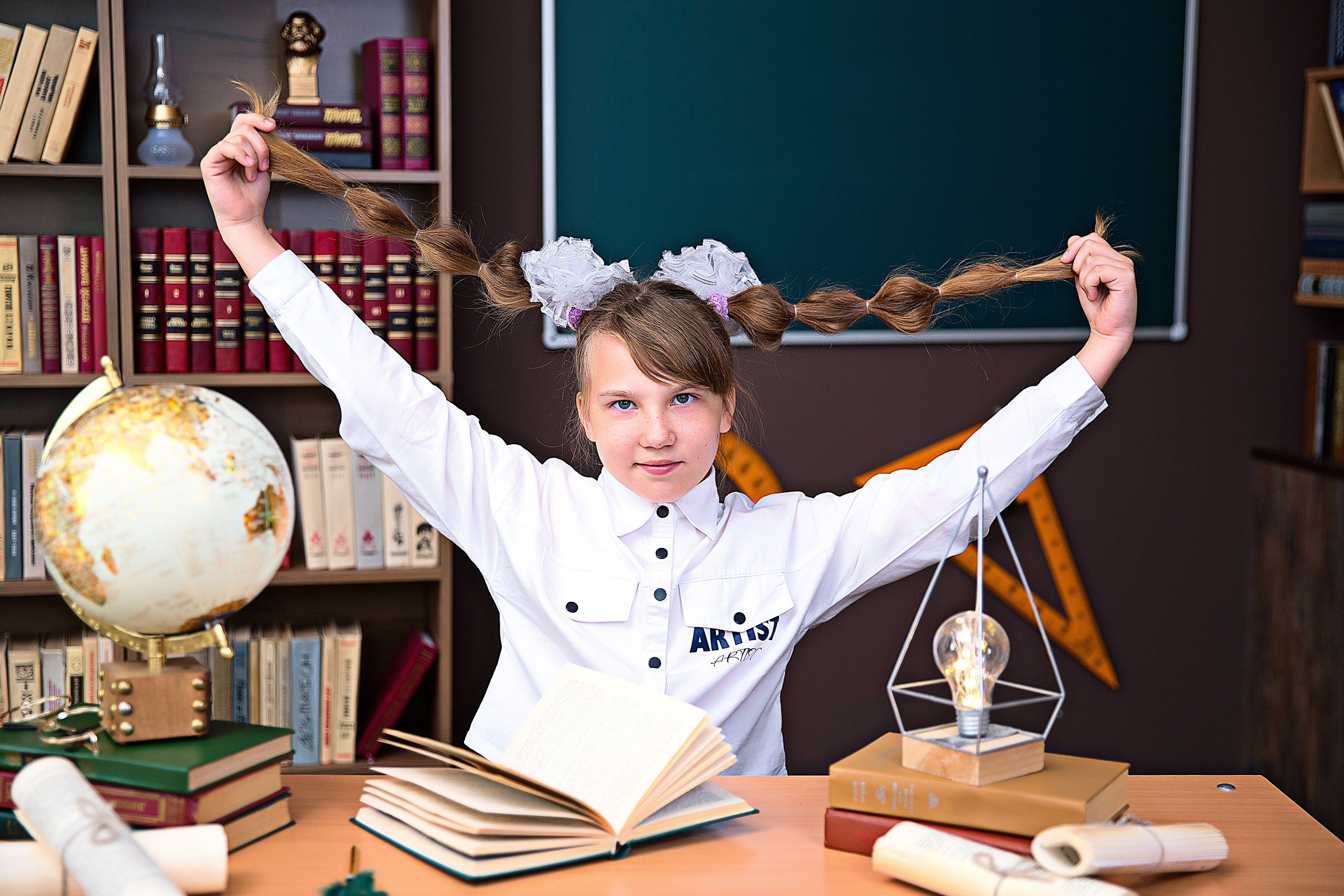 Выпускные фотосессии. Детский школьный фотограф в Кемерово Зиновьева Екатерина