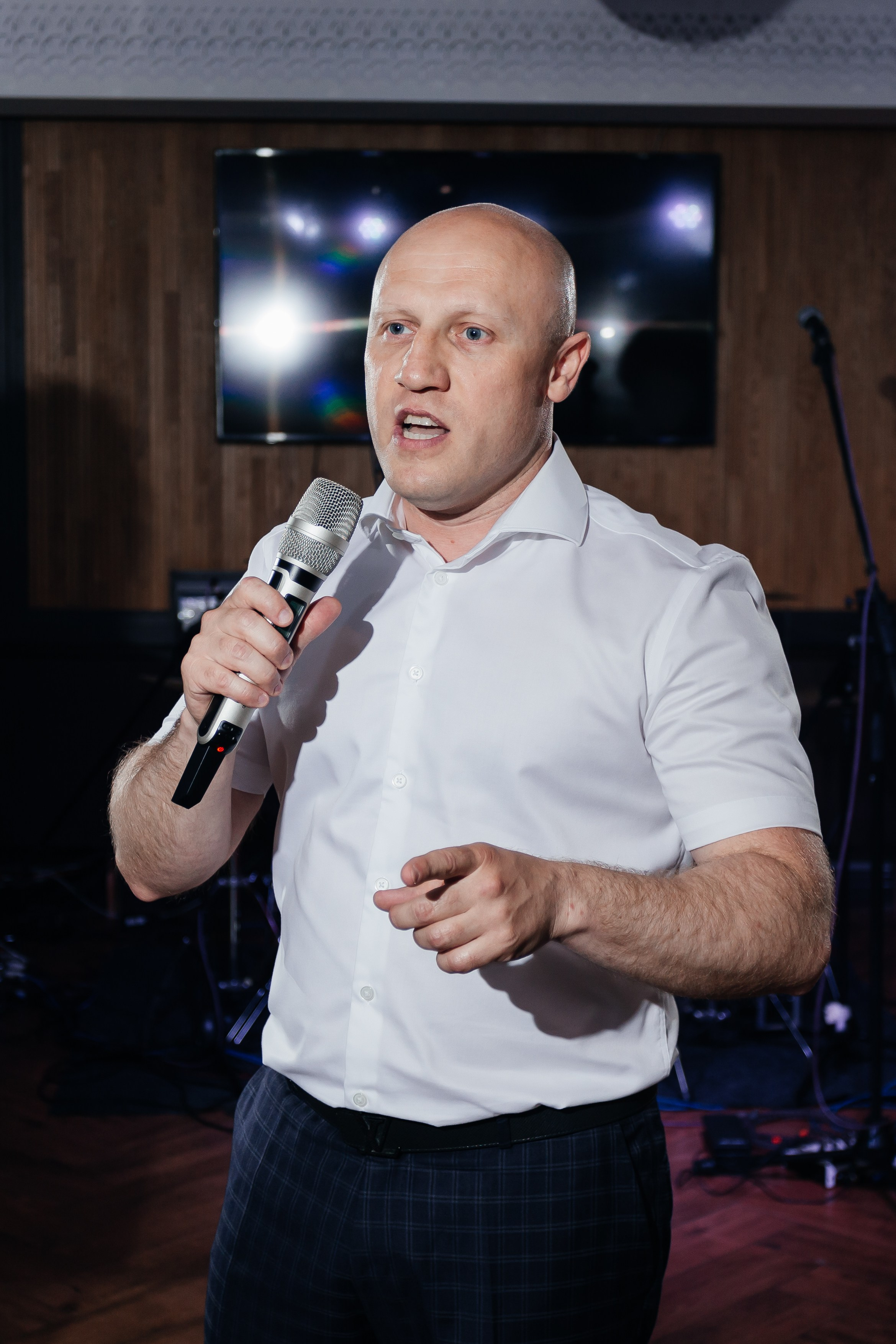 Выпускной 11 «А». Школа № 42. Свадебный фотограф в Краснодаре Николай Крауз