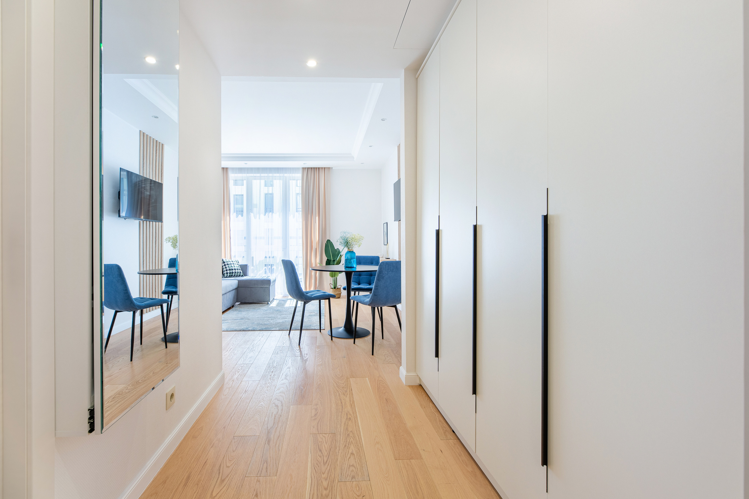 Renatphoto-Снимаю  элитные интерьеры для рекламы. Профессиональная фотосъёмка интерьеров, предметная фотосессия еды для меню г. Анапа