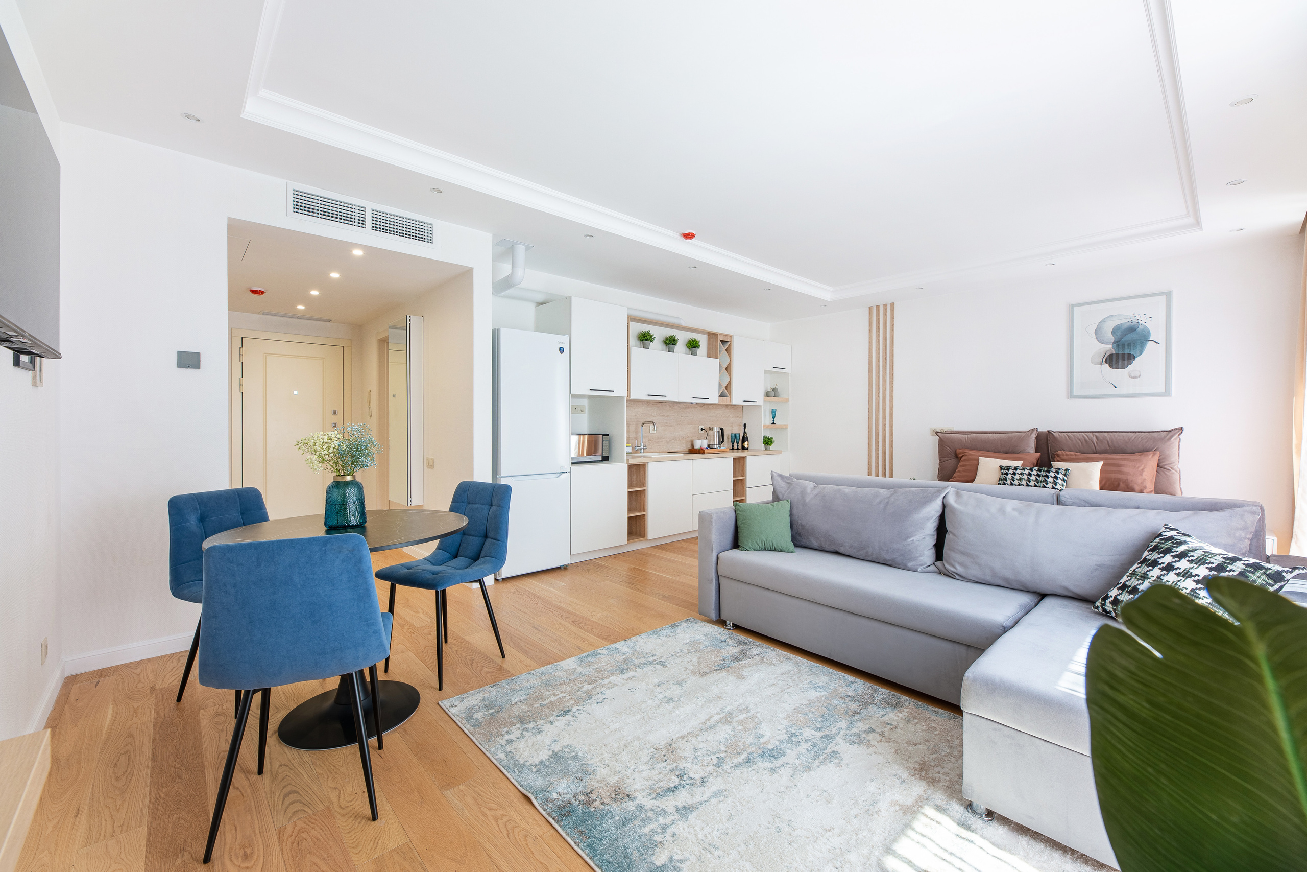 Renatphoto-Снимаю  элитные интерьеры для рекламы. Профессиональная фотосъёмка интерьеров, предметная фотосессия еды для меню г. Анапа