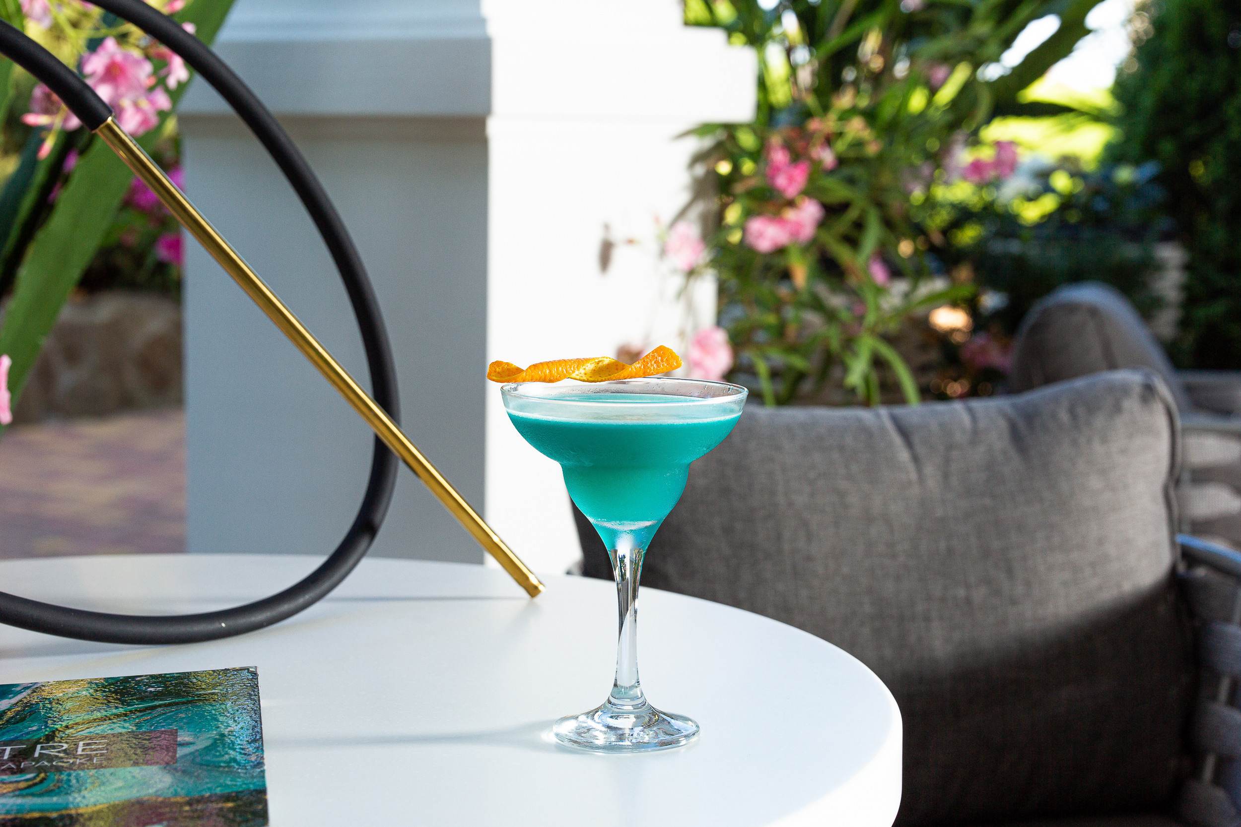 Renatphoto-Коммерческая фотосъёмка номерного фонда в отеле. Профессиональная фотосъёмка интерьеров, предметная фотосессия еды для меню г. Анапа