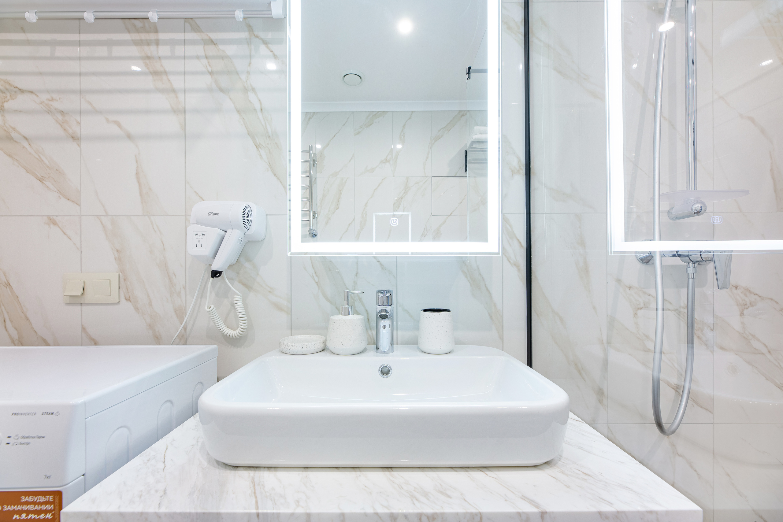 Renatphoto-Снимаю  элитные интерьеры для рекламы. Профессиональная фотосъёмка интерьеров, предметная фотосессия еды для меню г. Анапа