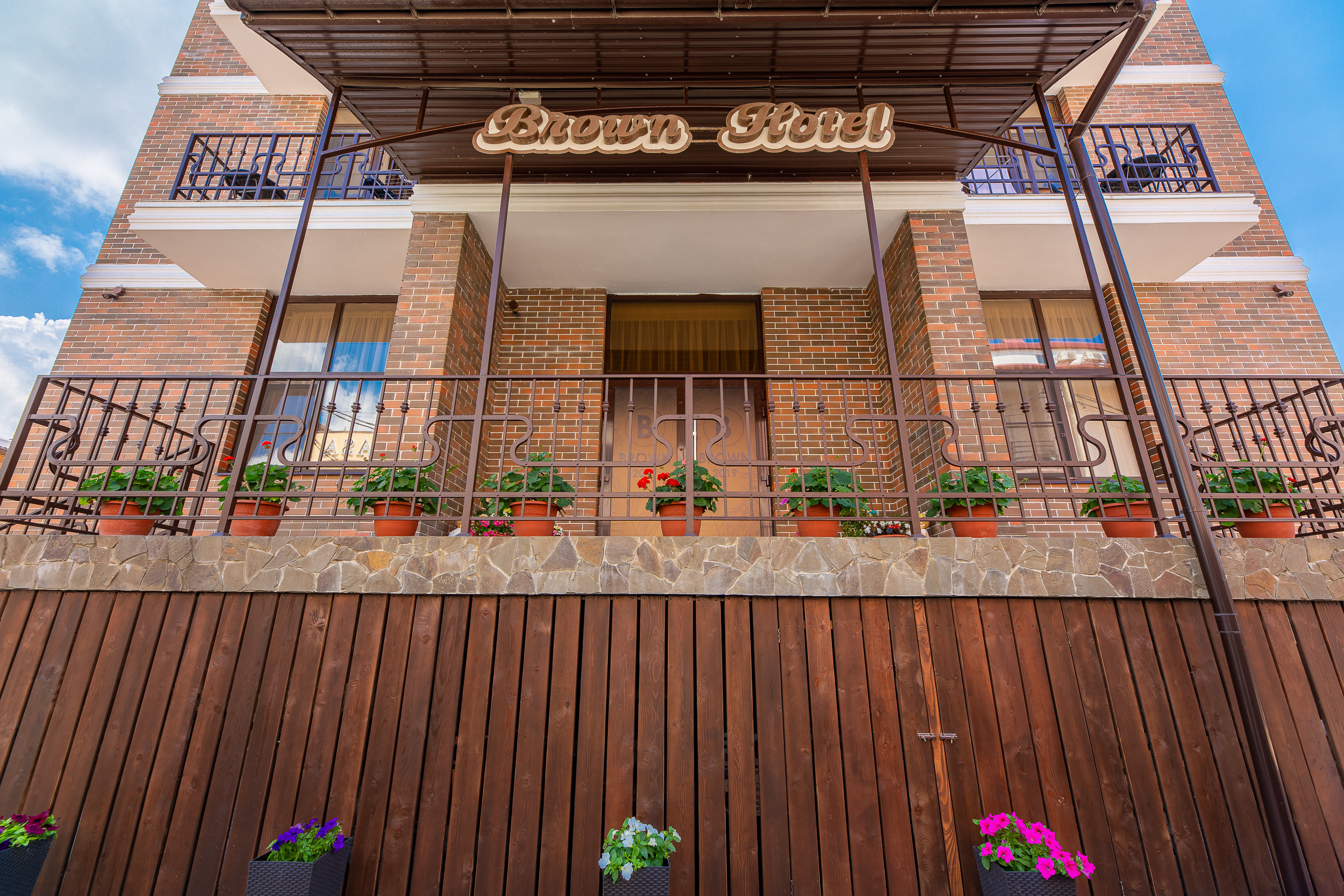 Renatphoto-Коммерческая фотосессия для отеля. Профессиональная фотосъёмка интерьеров, предметная фотосессия еды для меню г. Анапа