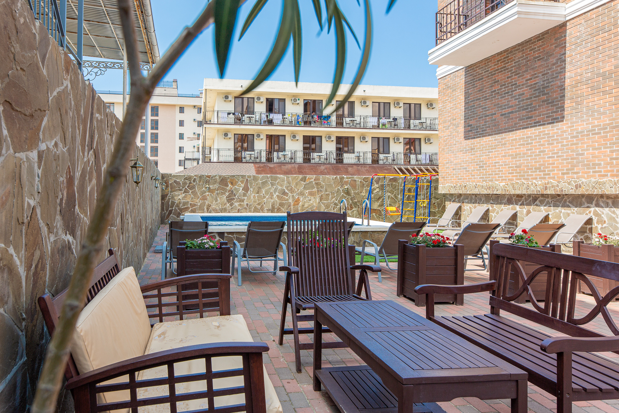 Renatphoto-Коммерческая фотосессия для отеля. Профессиональная фотосъёмка интерьеров, предметная фотосессия еды для меню г. Анапа