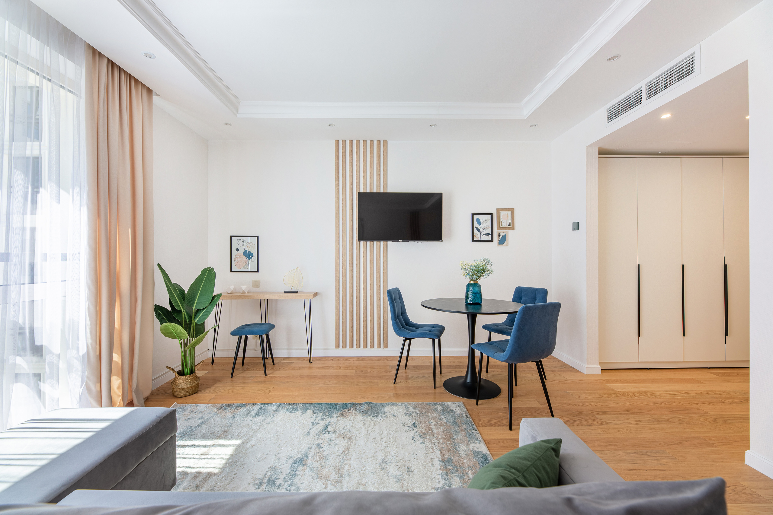 Renatphoto-Снимаю  элитные интерьеры для рекламы. Профессиональная фотосъёмка интерьеров, предметная фотосессия еды для меню г. Анапа