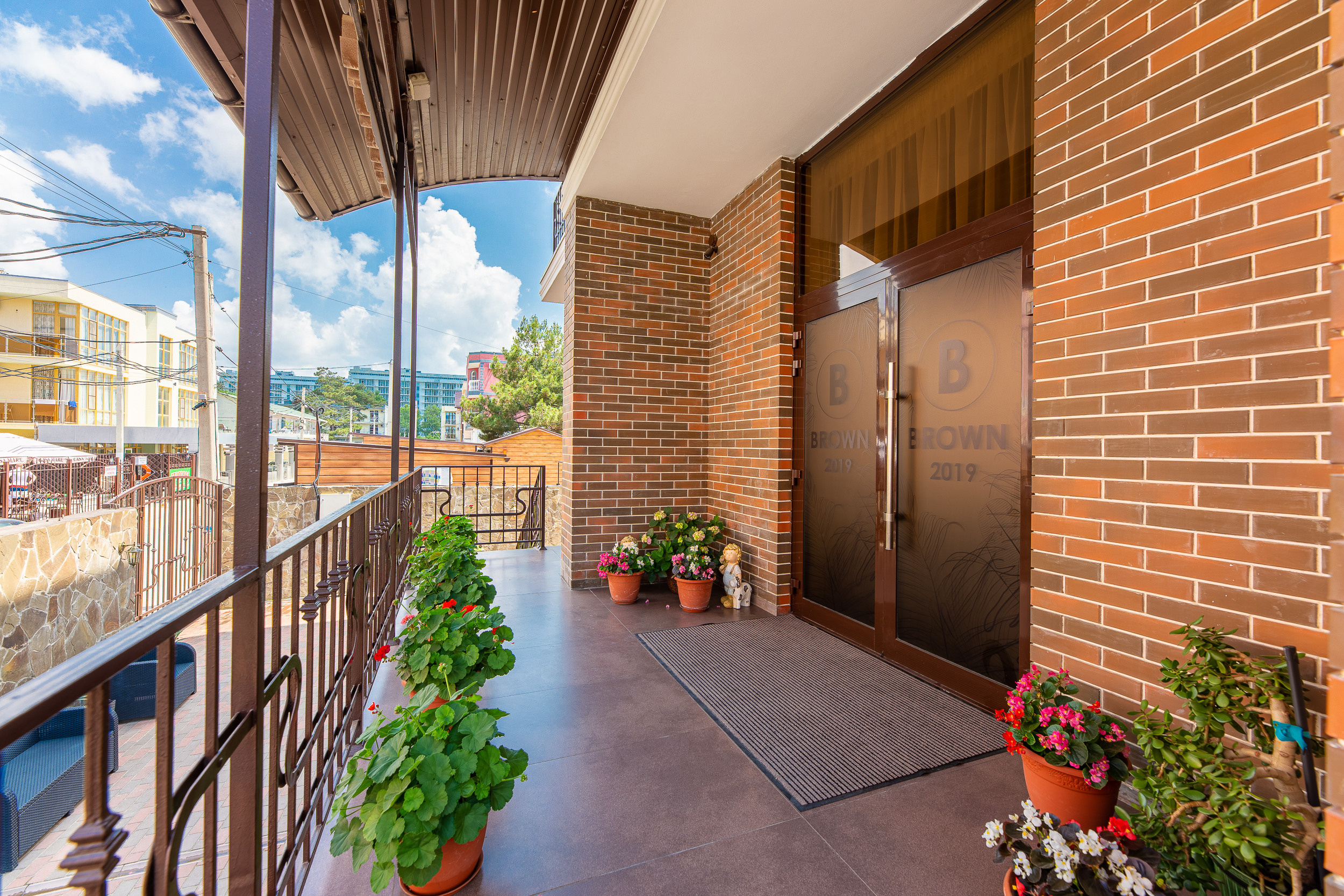 Renatphoto-Коммерческая фотосессия для отеля. Профессиональная фотосъёмка интерьеров, предметная фотосессия еды для меню г. Анапа