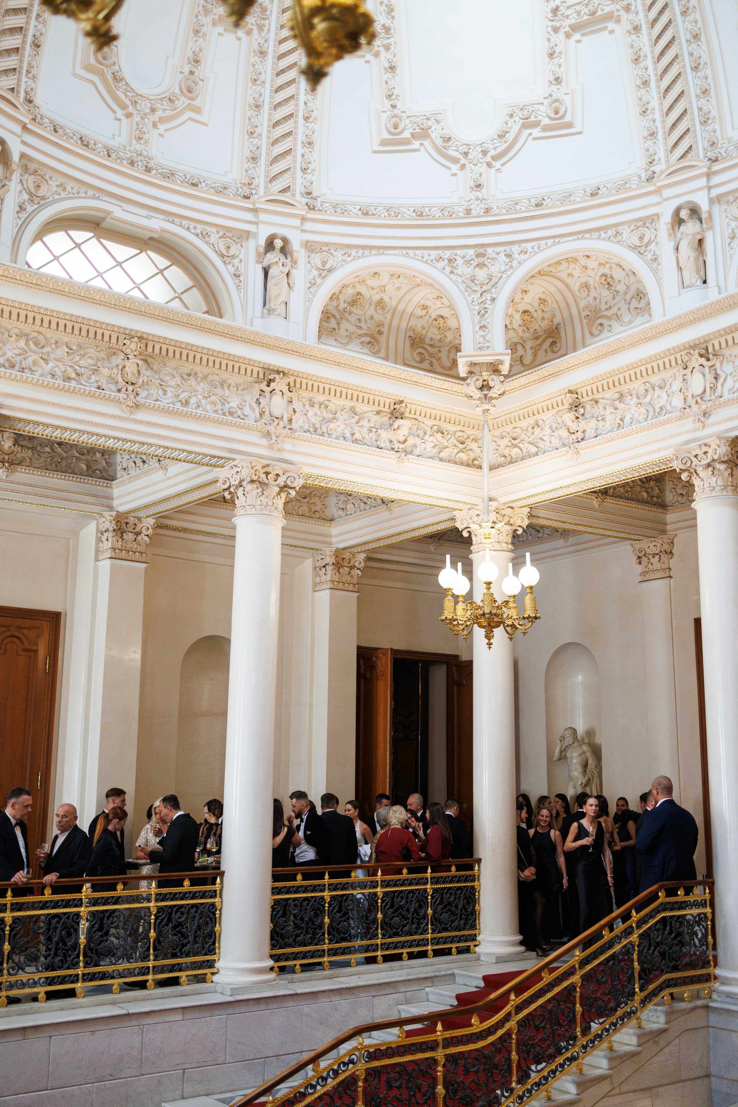 Виталий & Кристина. RETOUCH-HOUSE