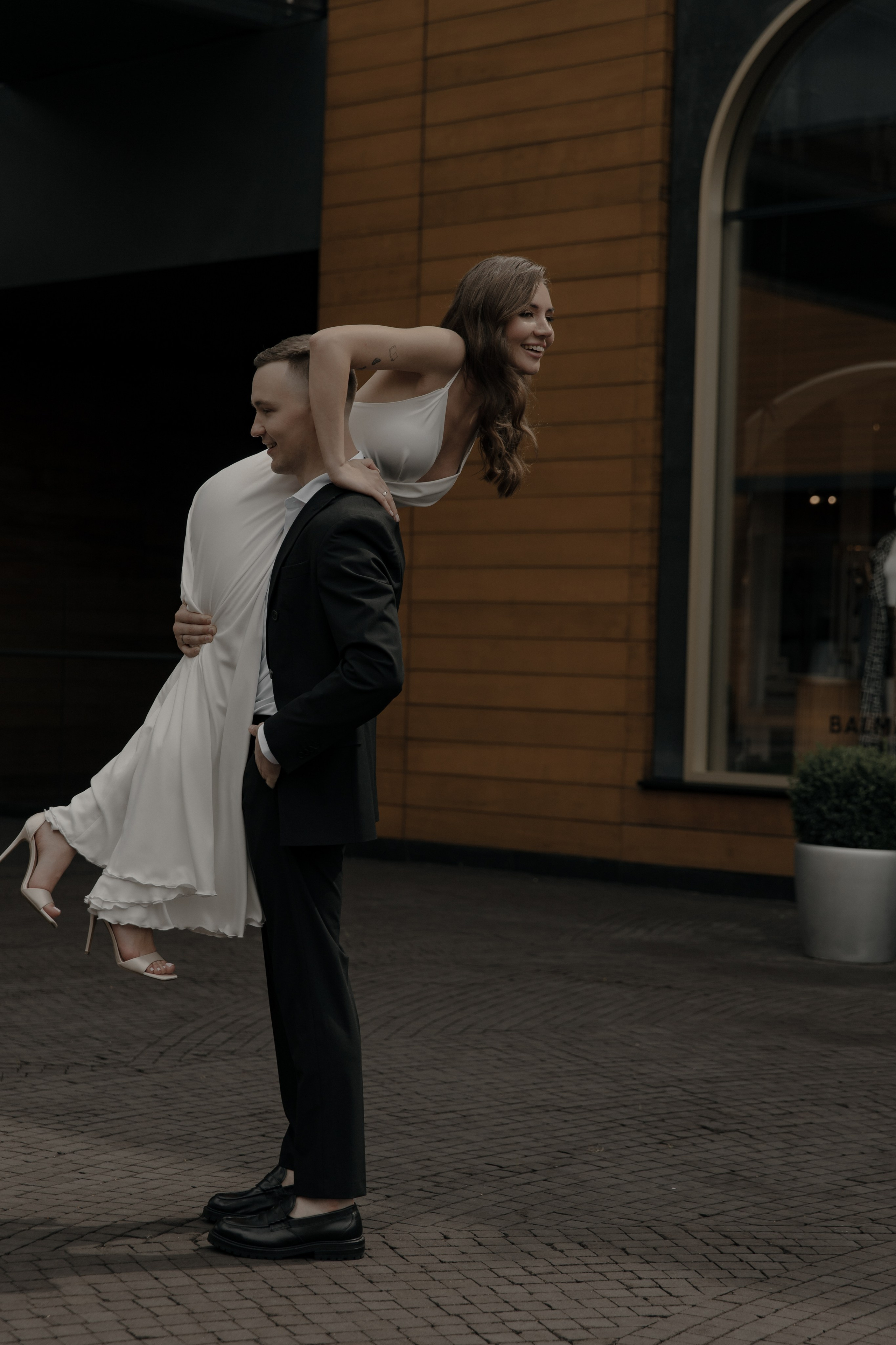 23.07.2024. RETOUCH-HOUSE