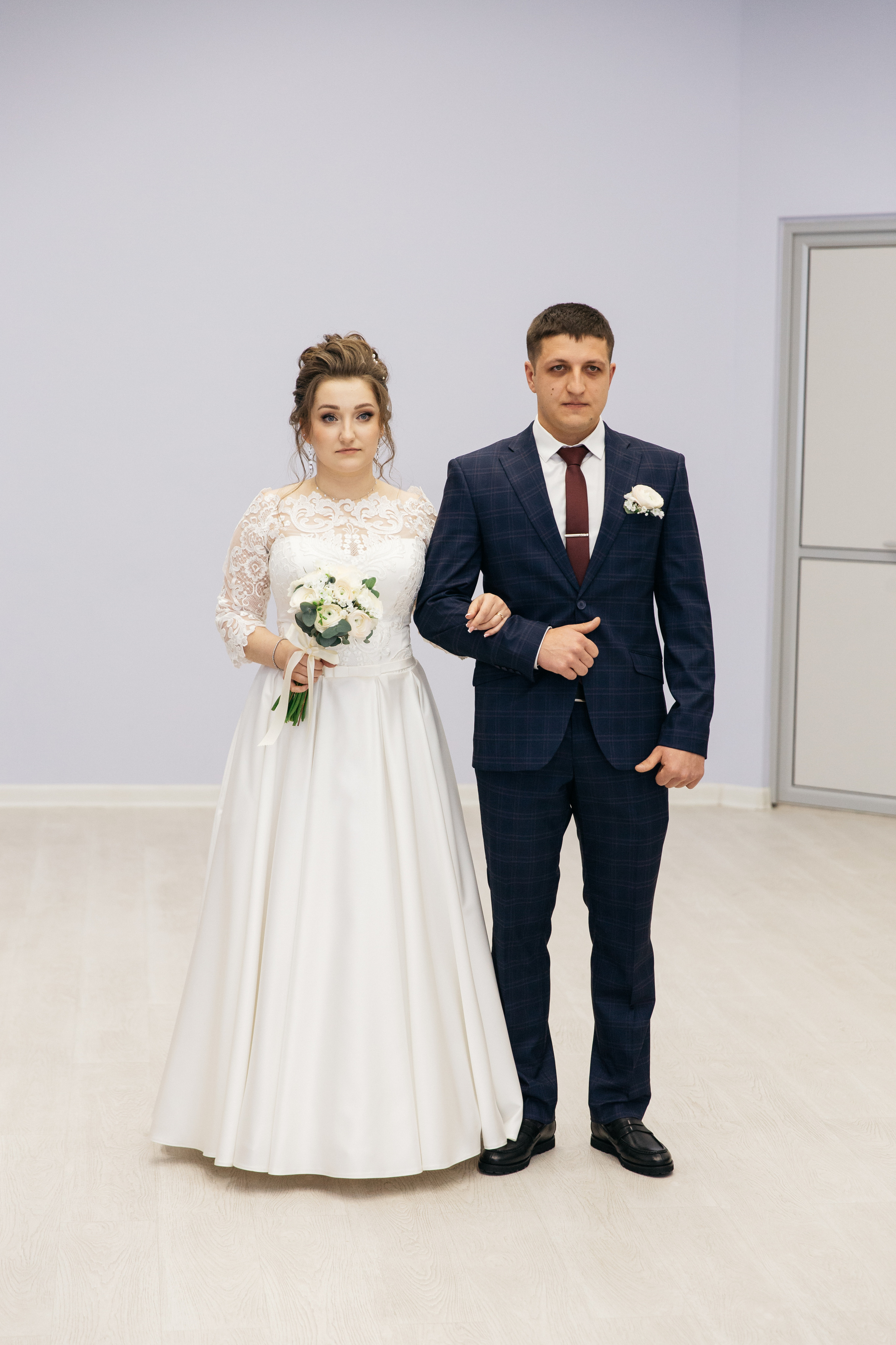 Анонс свадебных фотографий Юли и Влада в парке Елочки Домодедово. Свадебный фотограф Домодедово Москва Катерина Алехина