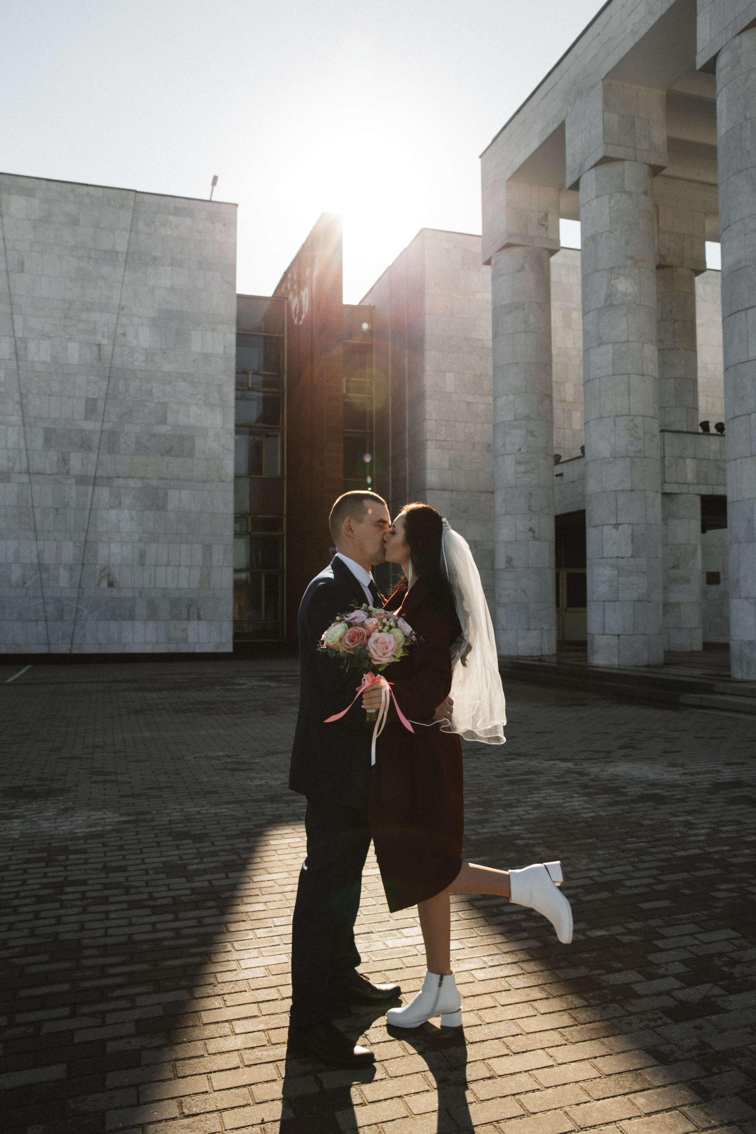 Анонс свадебных фотографий Жени и Насти в Усадьбе Горки Ленинские. Свадебный фотограф Домодедово Москва Катерина Алехина